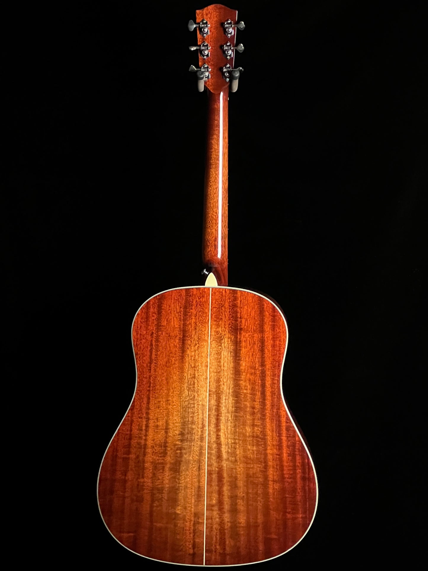 Eastman E10 SS Acoustic Guitar with Pick Up Adirondack Spruce / Mahogany - Used