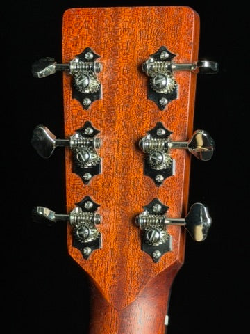 Eastman E1OM-CLA Sitka Spruce/Sapele Acoustic Guitar - New