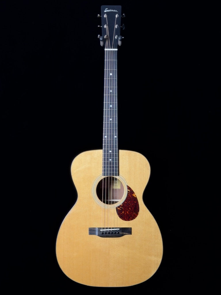 Eastman E1OM-DLX OM Solid Sitka Spruce/Solid Sapele Acoustic Guitar with Fishman Pickup - New