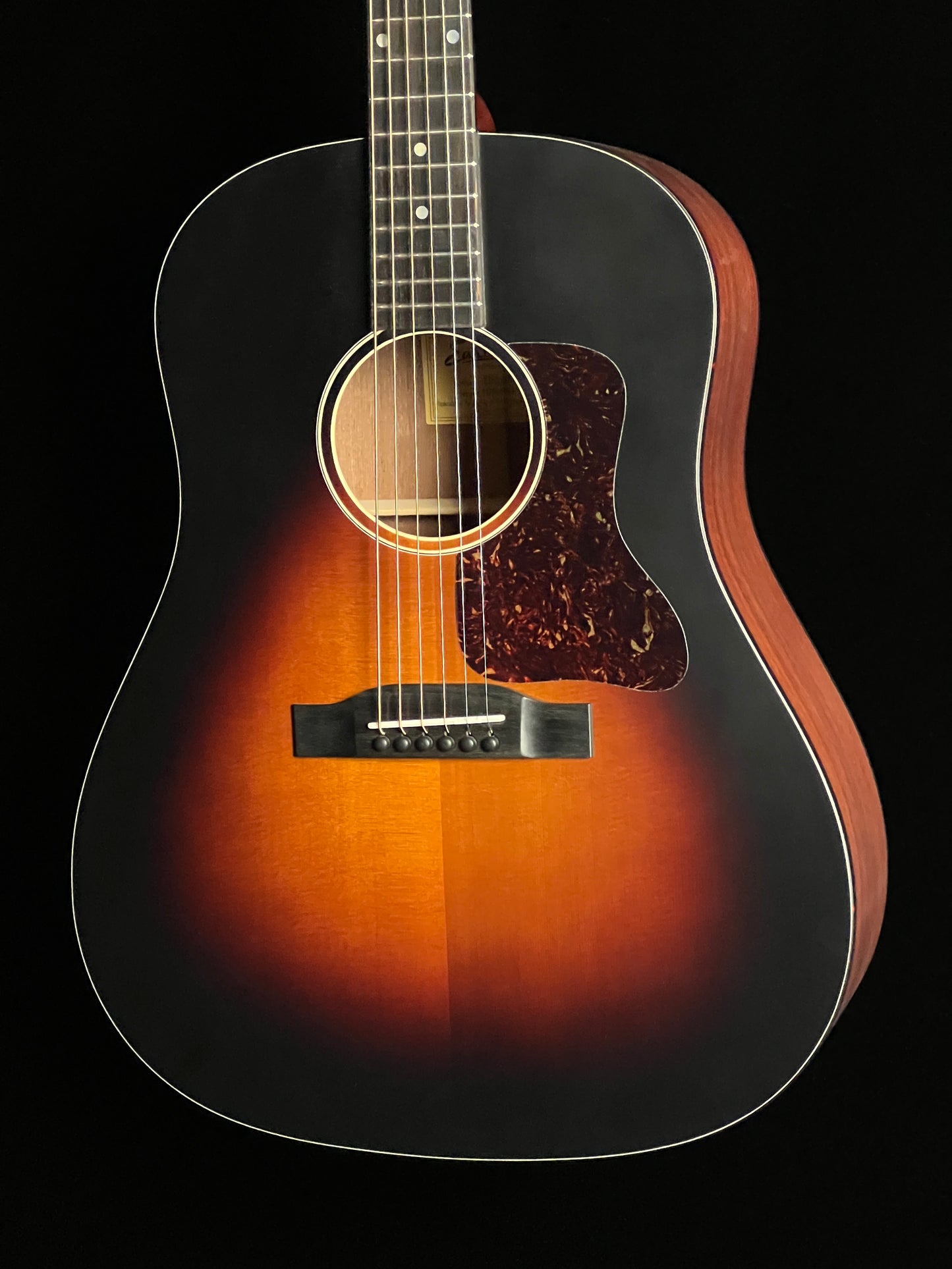 Eastman E1SS-SB Slope-Shoulder Sunburst Thermo-Cured Sitka Spruce/Solid Sapele Acoustic Guitar - New