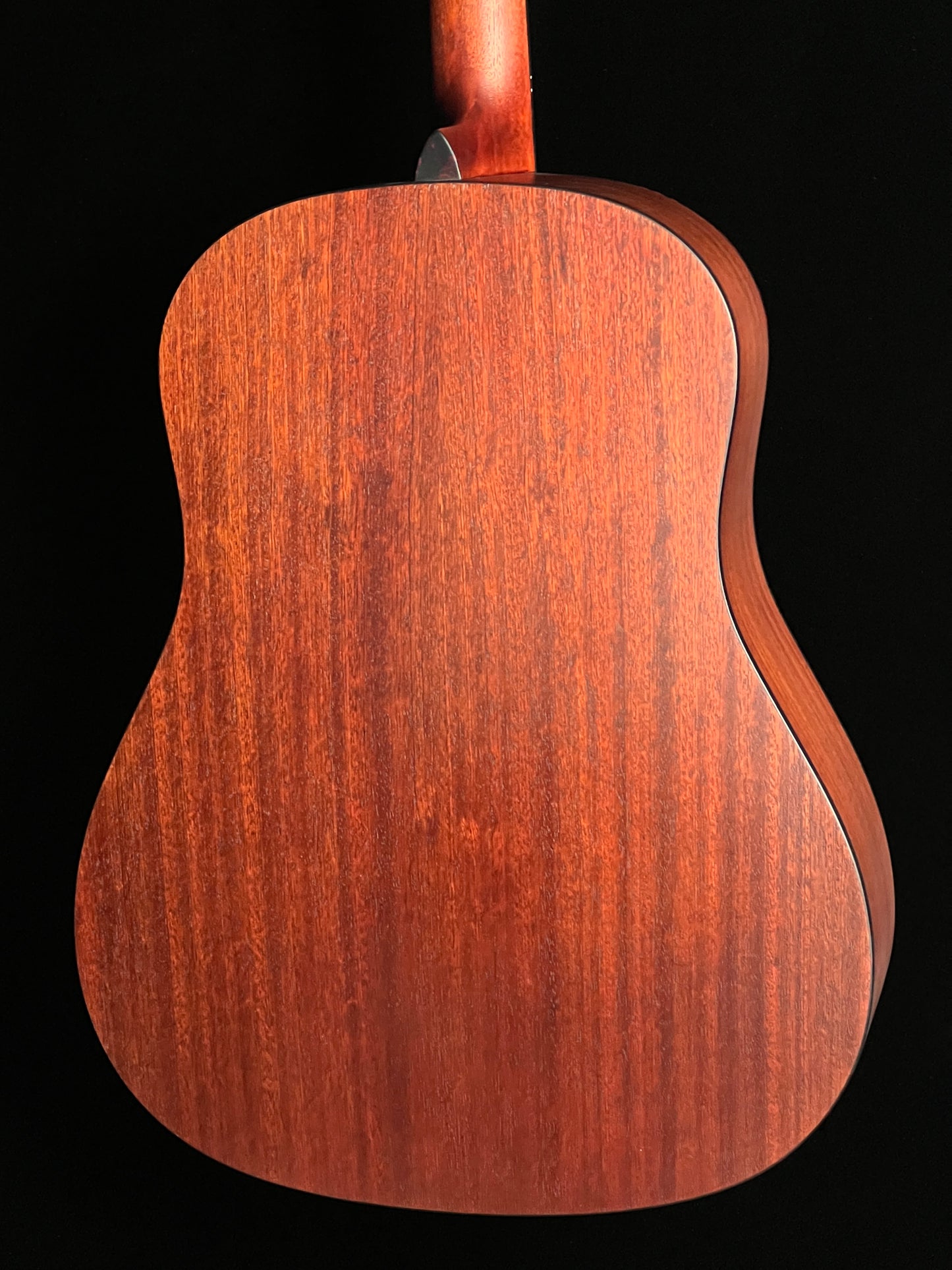 Eastman E1SS-SB Slope-Shoulder Sunburst Thermo-Cured Sitka Spruce/Solid Sapele Acoustic Guitar - New