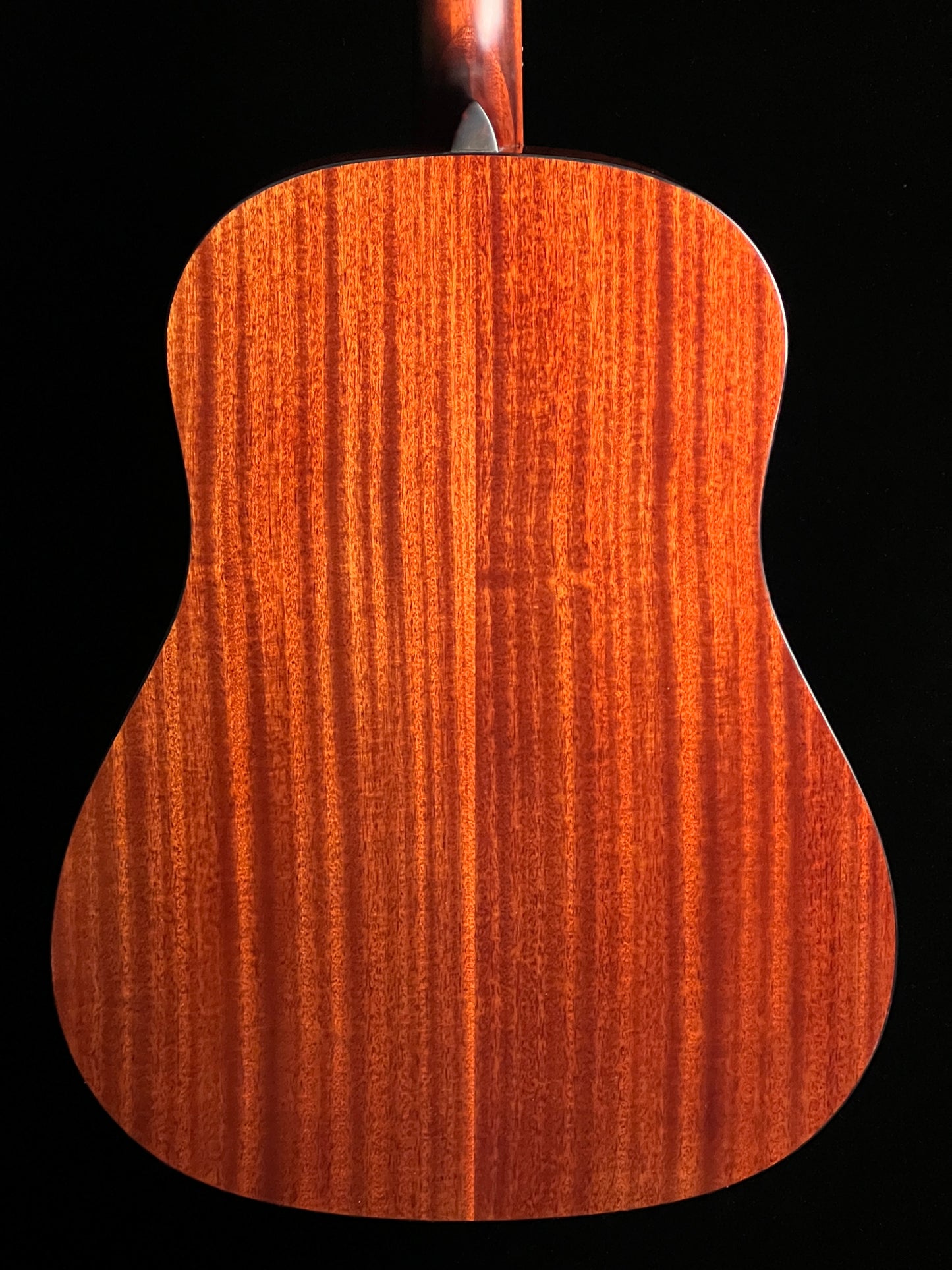 Eastman E1 SS-DLX-SB Dreadnought Slope Shoulder Guitar Sitka Spruce/Sapele with Pickup - New