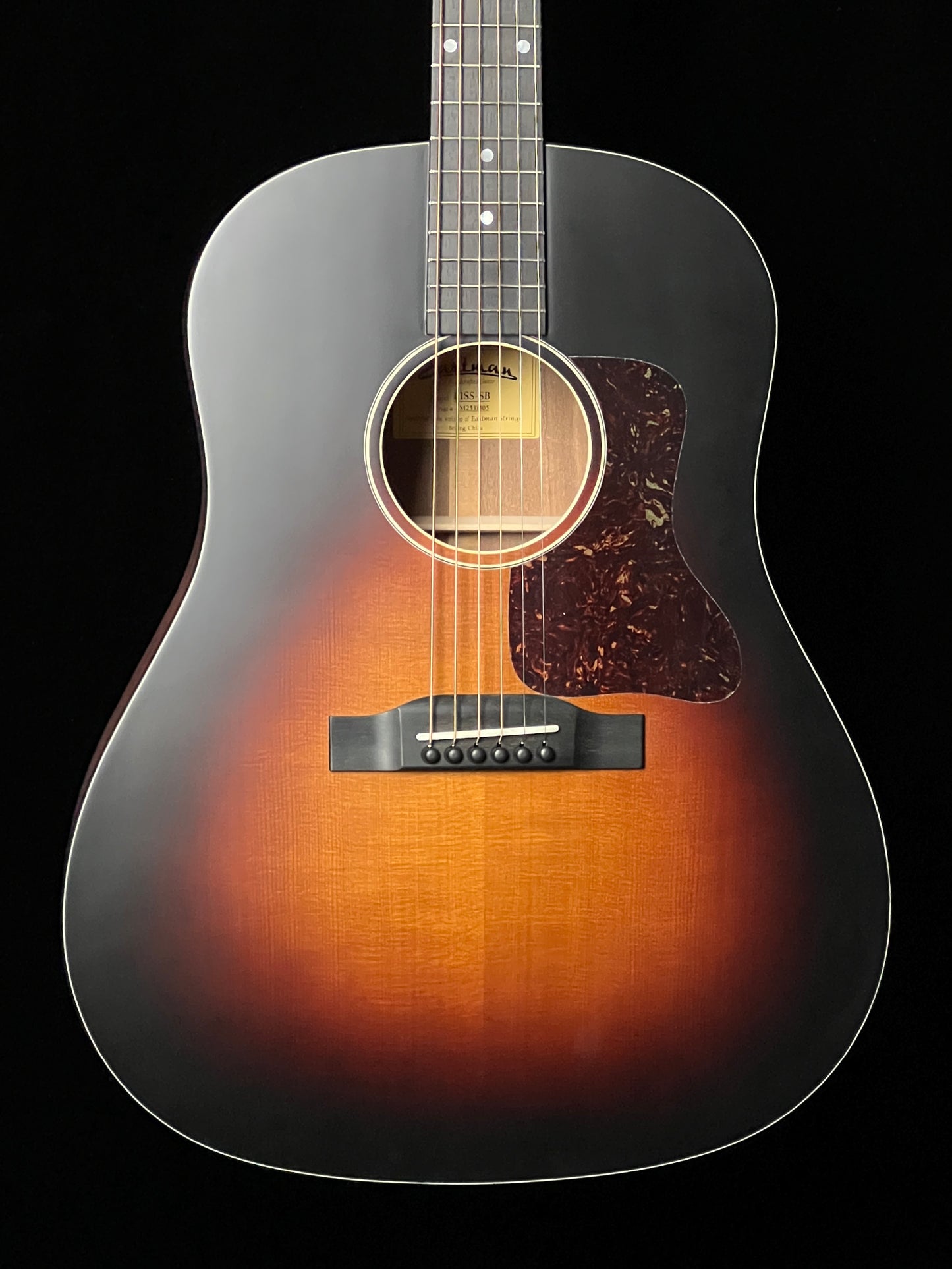 SOLD -Eastman E1 SS-SB Slope Shoulder Sunburst Acoustic Guitar Solid Sitka Spruce / Solid Sapele - New