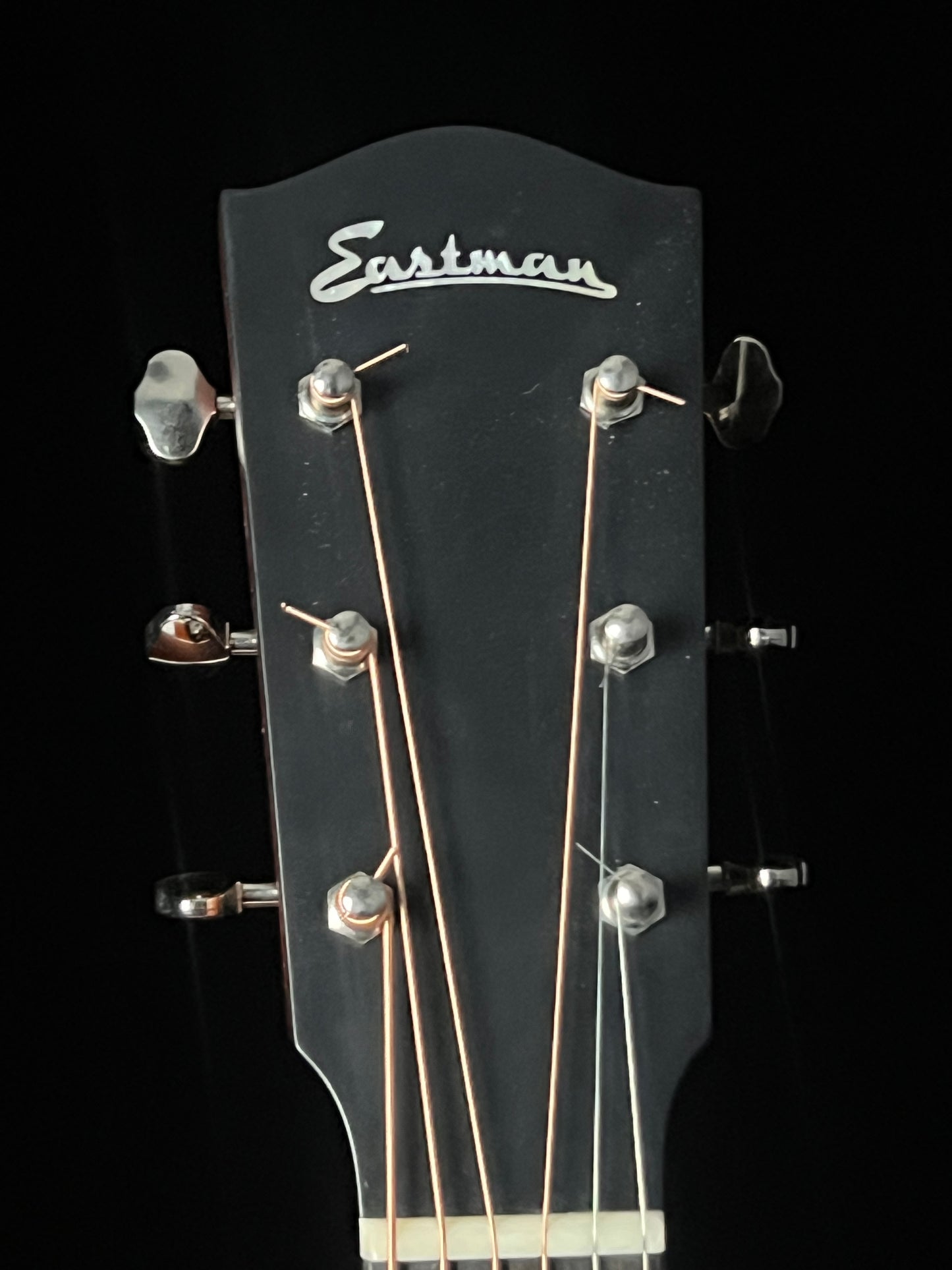 SOLD - Eastman E6 SS-TC Slope Shoulder Acoustic Guitar Sitka Spruce/Mahogany - Used