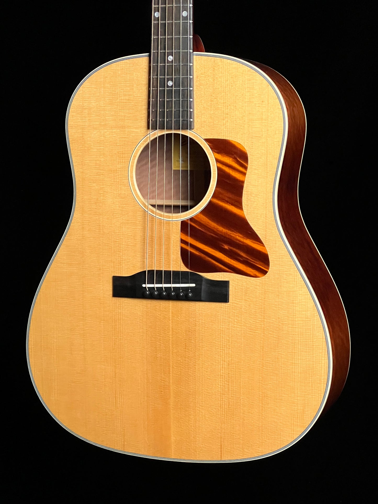 SOLD - Eastman E6 SS-TC Slope Shoulder Acoustic Guitar Sitka Spruce/Mahogany - Used