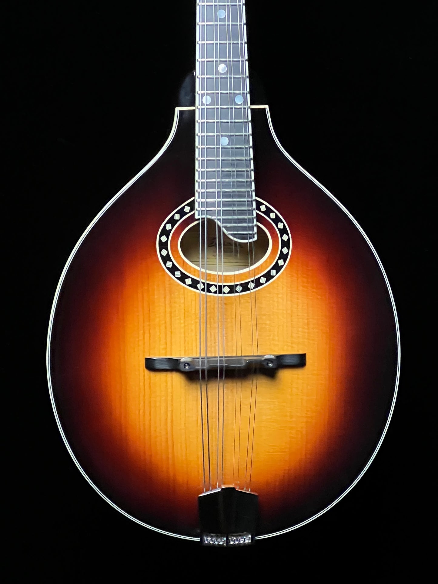 Eastman MD504-CS Oval Hole A-Style Mandolin (2020) - Used