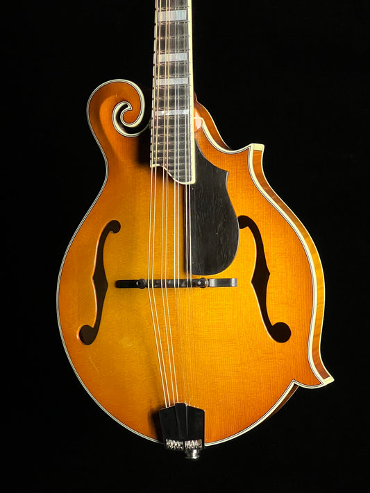 Eastman MD615-GB F-Style Mandolin Spruce/Maple with K&K Pickup - New