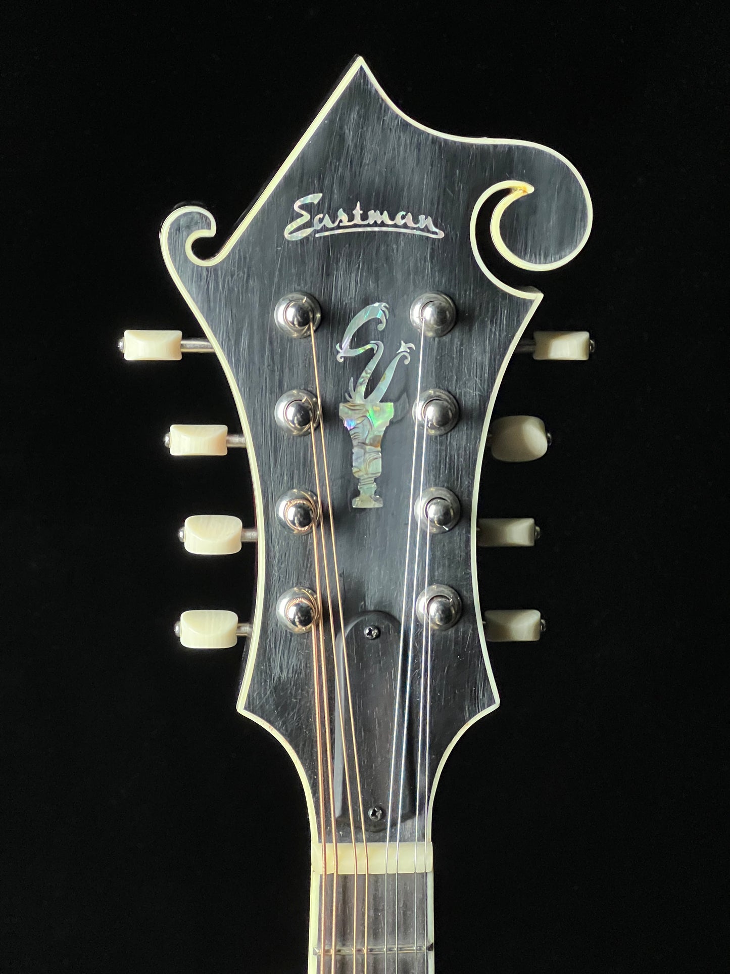 Eastman MD815V-SB F-Style Mandolin Adirondack Spruce/ Maple - New