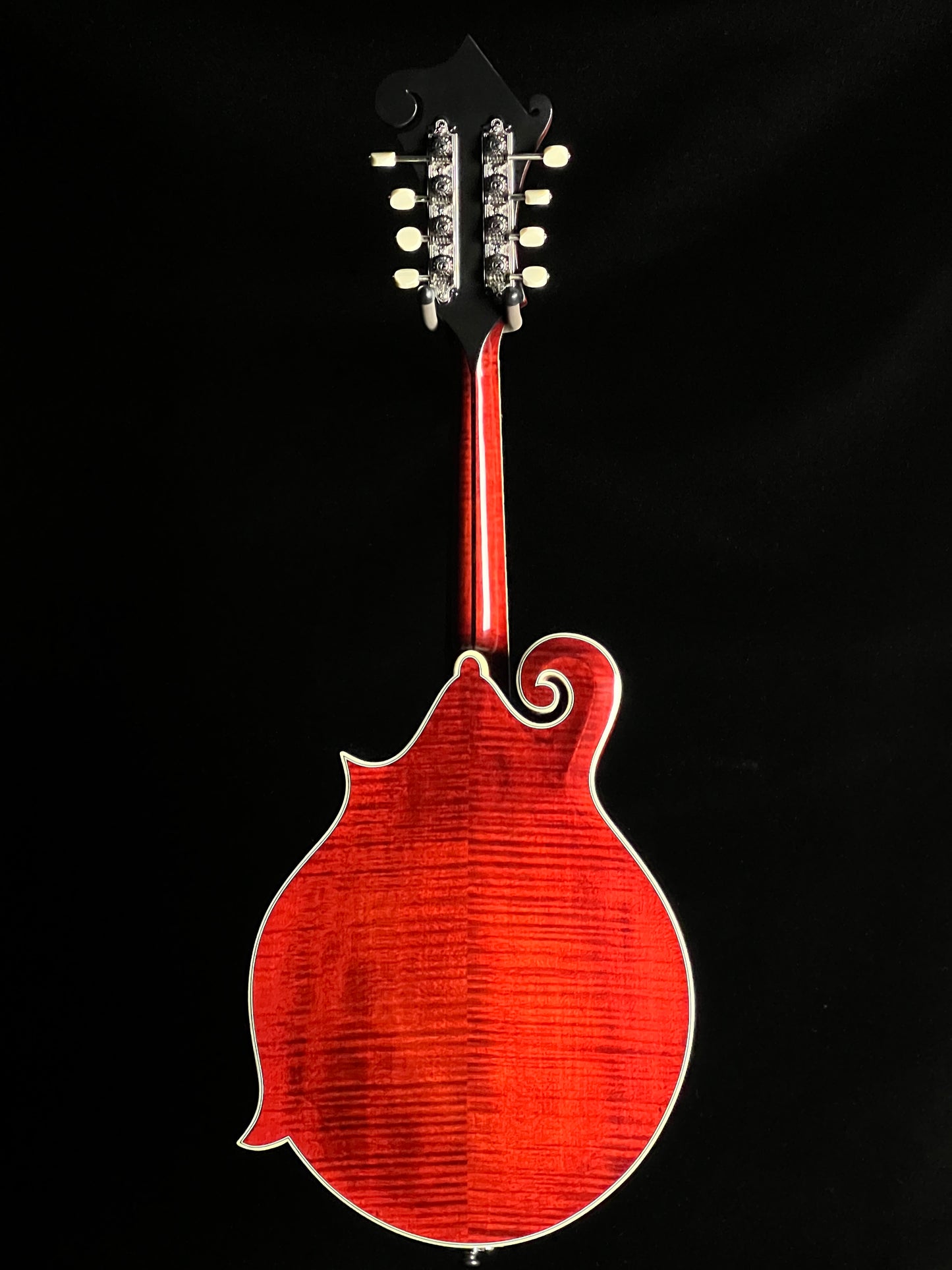 Eastman MD815 F-Style Adirondack Spruce/Highly Flamed Maple Mandolin- New