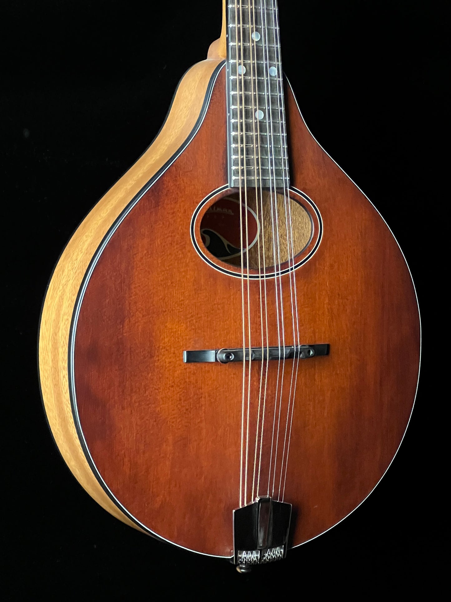 Eastman PCH-M104 Classic A-Style Oval Hole Mandolin - New