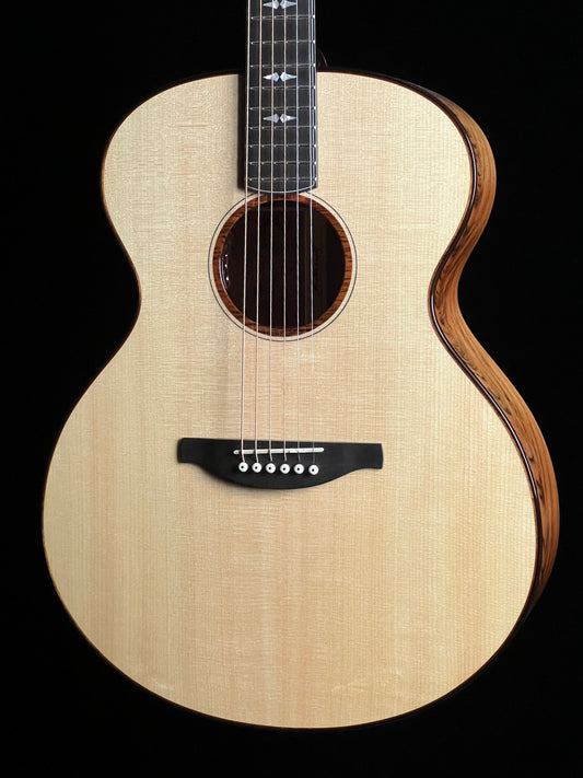 Fenech Masterbuilt GA Tasmanian Tiger Myrtle Grand Auditorium Acoustic Guitar - Consignment