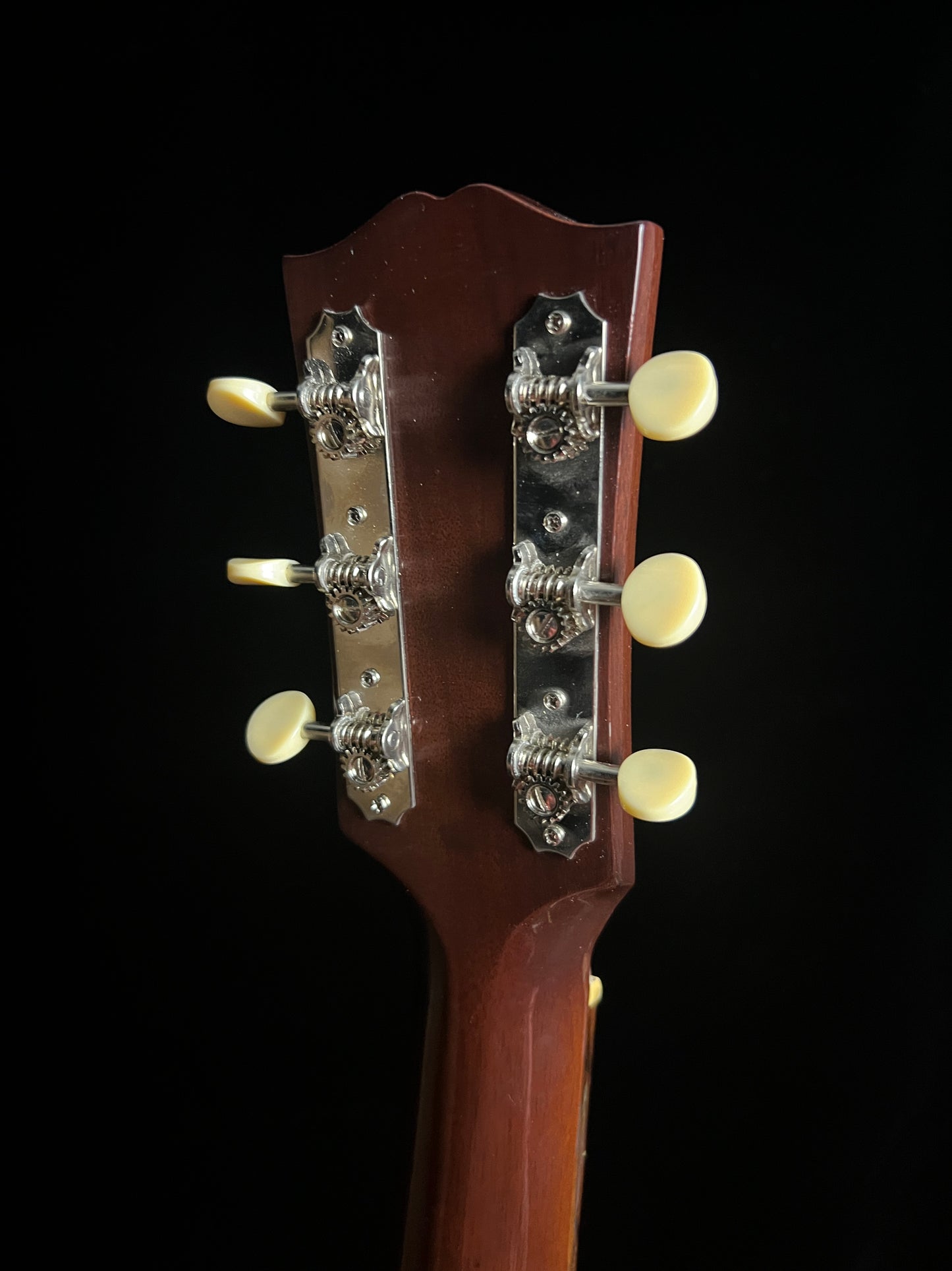 SOLD - Gibson Reissue 1942 Banner J-45 Custom Shop Slope Shoulder Dreadnought Acoustic Guitar Adirondack Spruce / Mahogany - Used