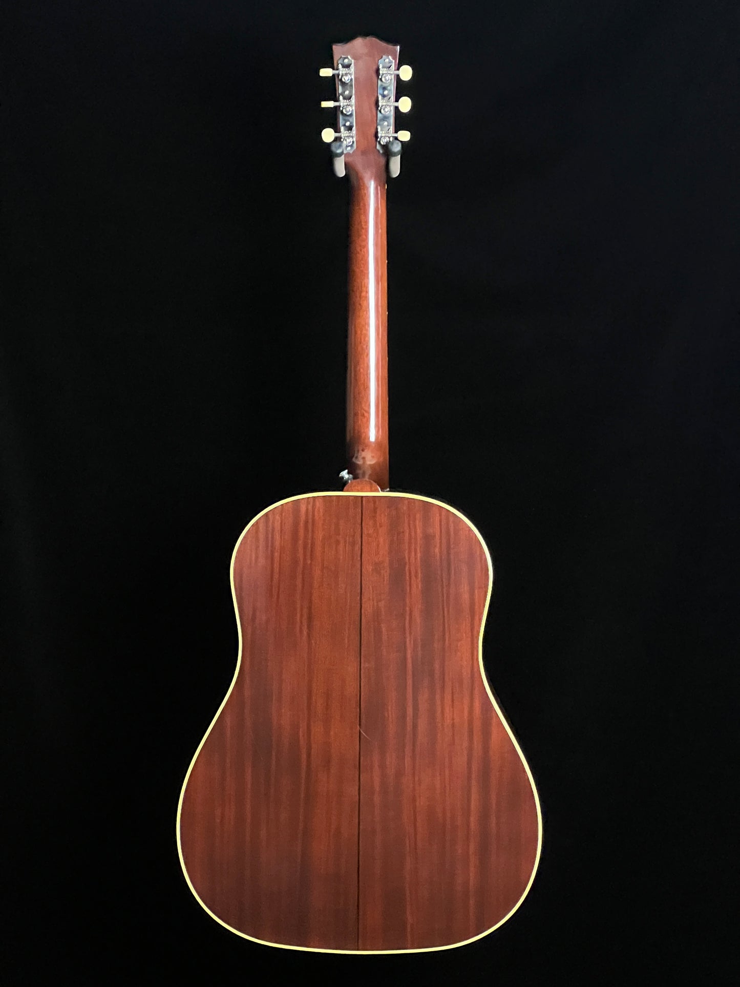 SOLD - Gibson Reissue 1942 Banner J-45 Custom Shop Slope Shoulder Dreadnought Acoustic Guitar Adirondack Spruce / Mahogany - Used
