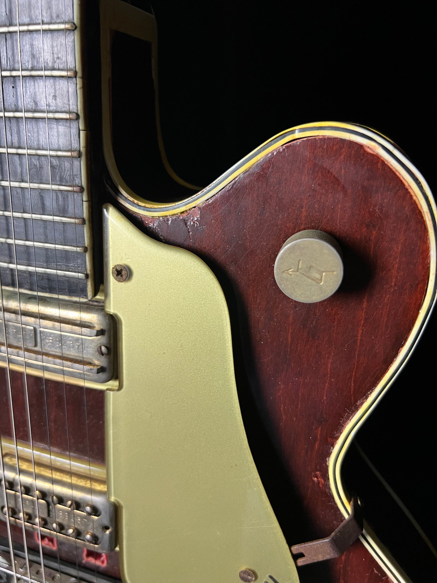 Gretsch 6122 The Chet Atkins Country Gentleman (1964) Hollowbody Guitar - Used