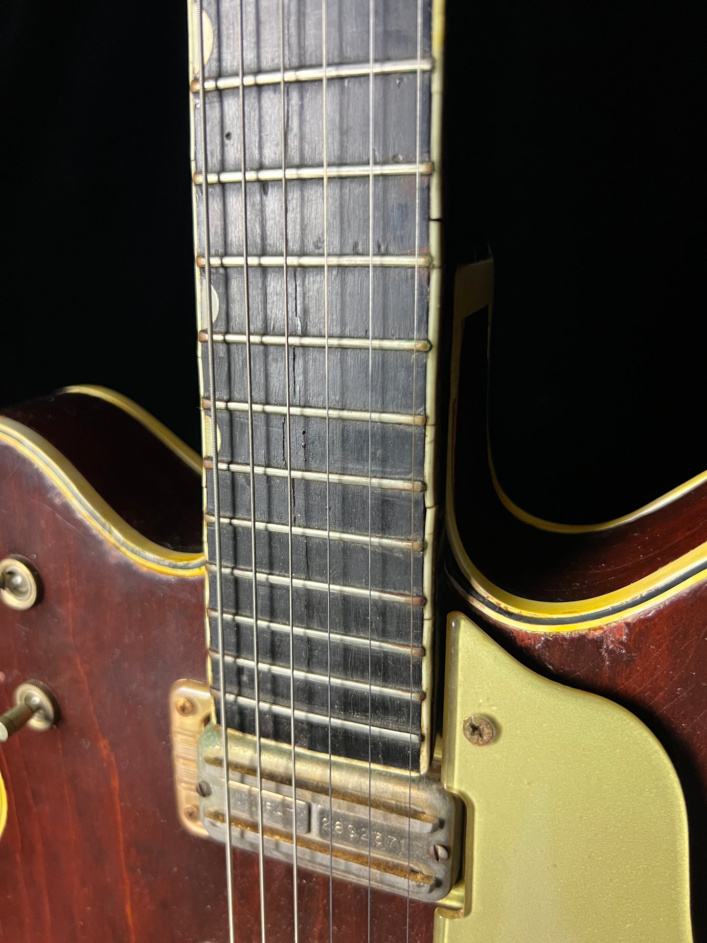 Gretsch 6122 The Chet Atkins Country Gentleman (1964) Hollowbody Guitar - Used
