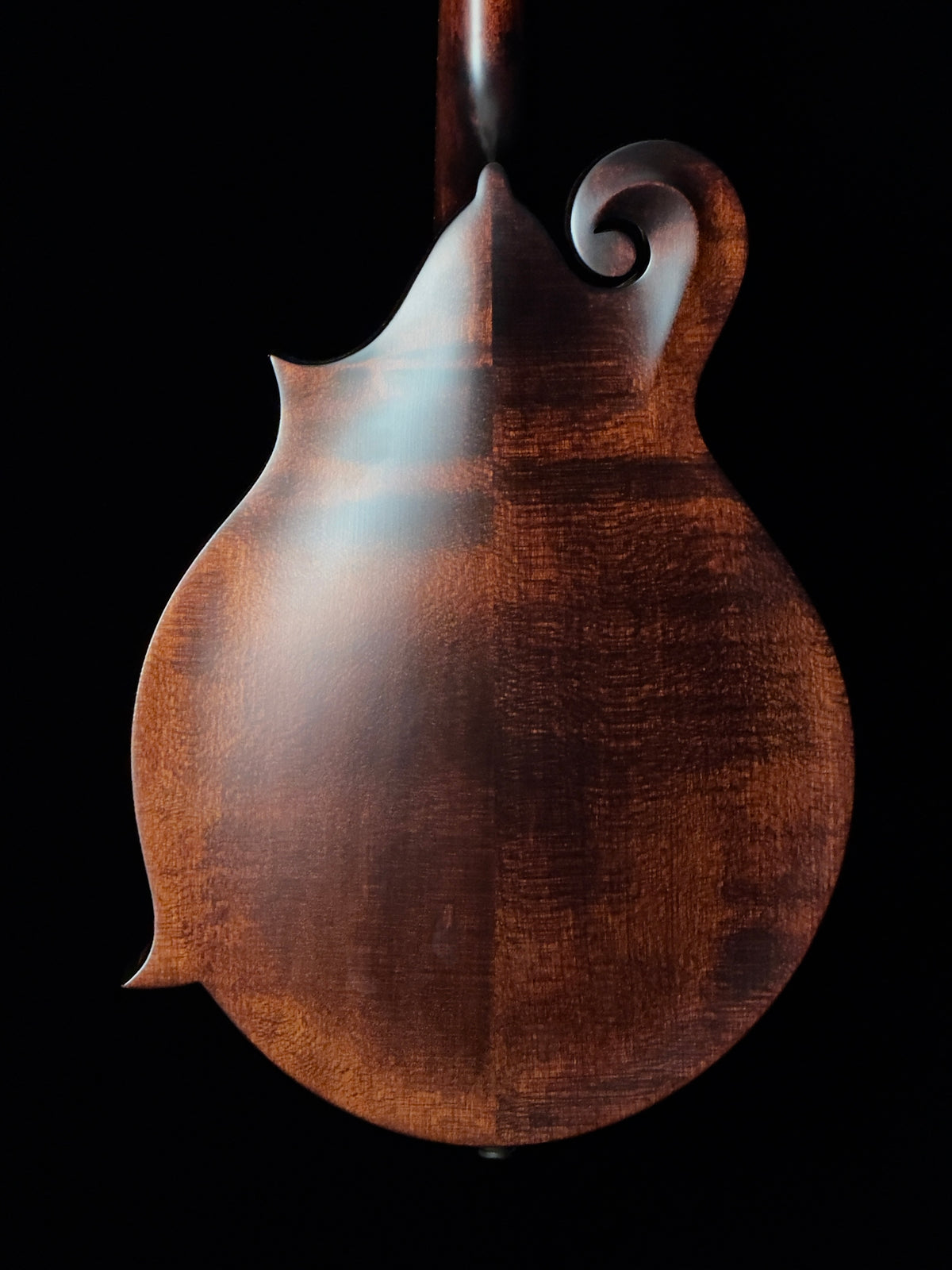 Kentucky KM-606 F-Style Mandolin Solid Carved Spruce/Solid Maple - New