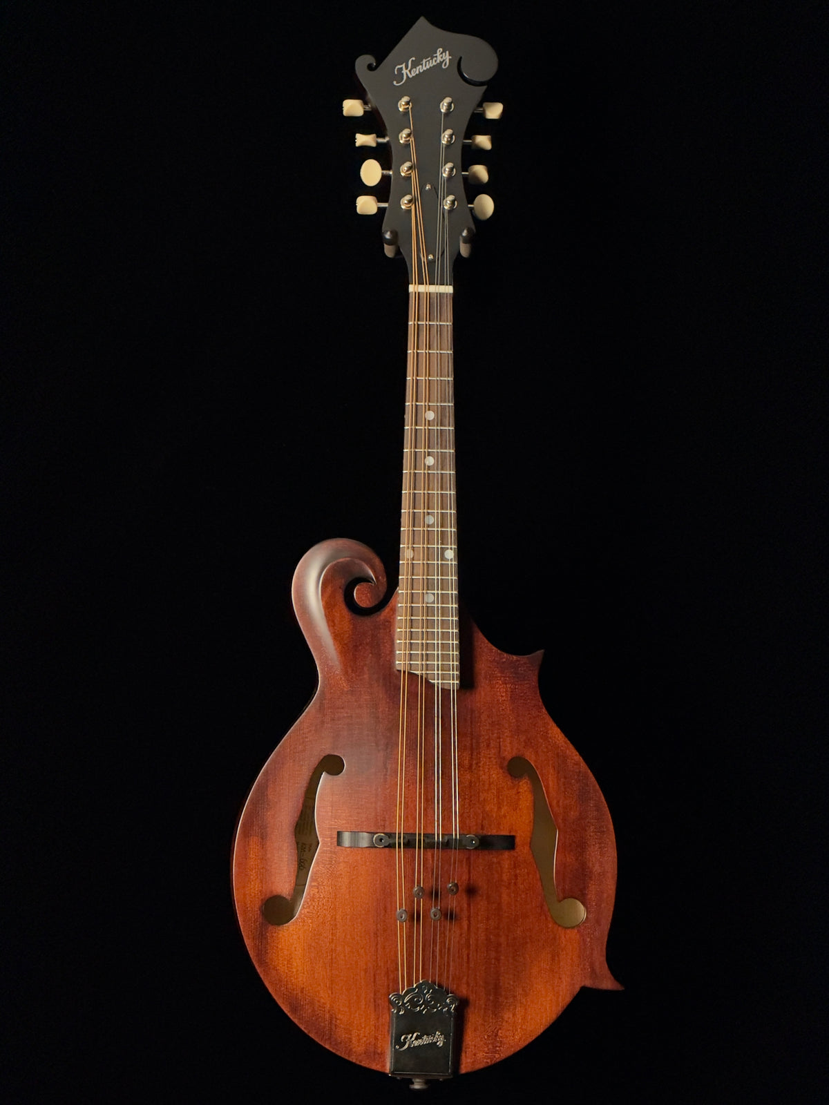 Kentucky KM-606 F-Style Mandolin Solid Carved Spruce/Solid Maple - New