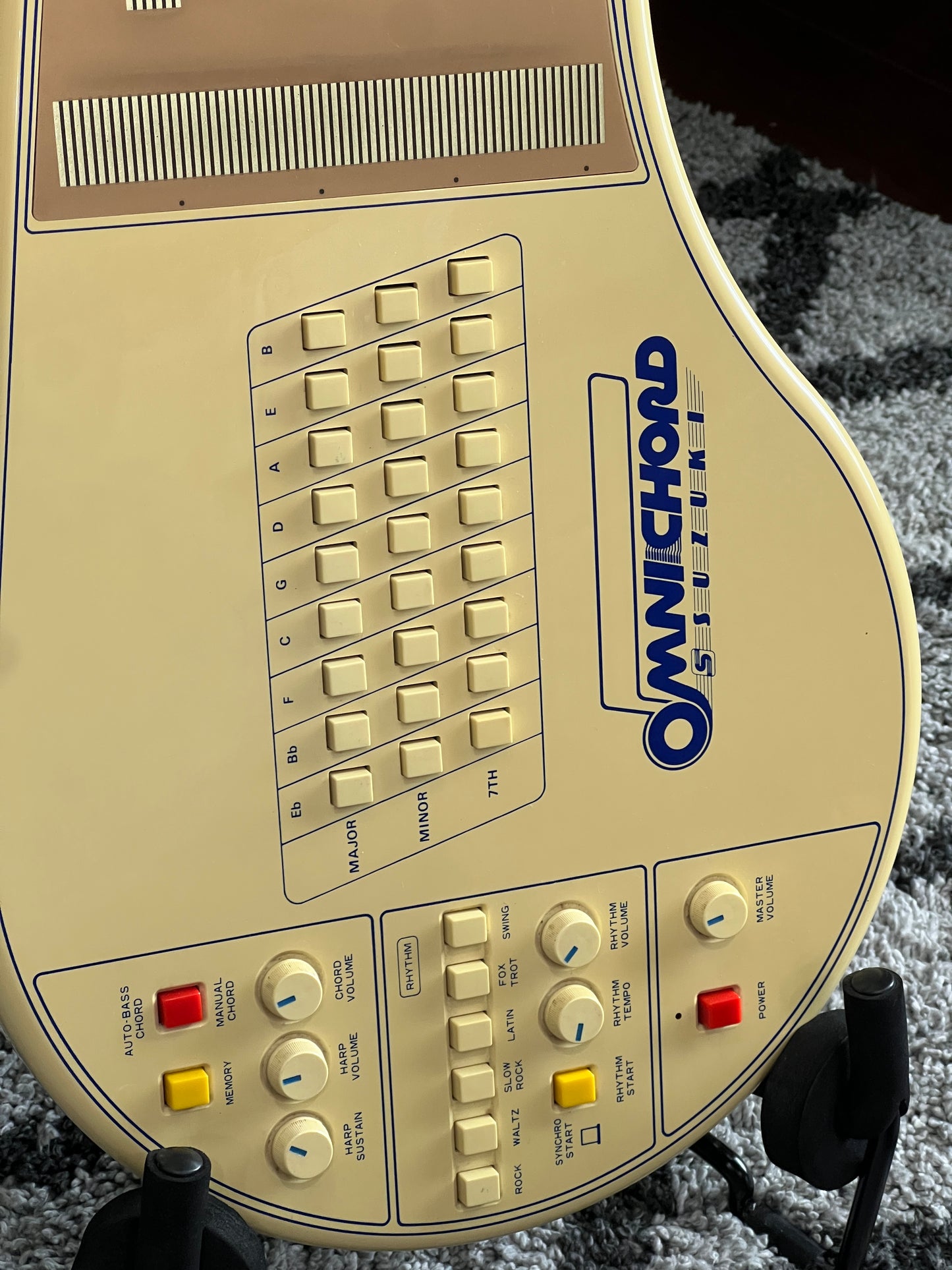 SOLD - Suzuki Omnichord OM-27 - Used