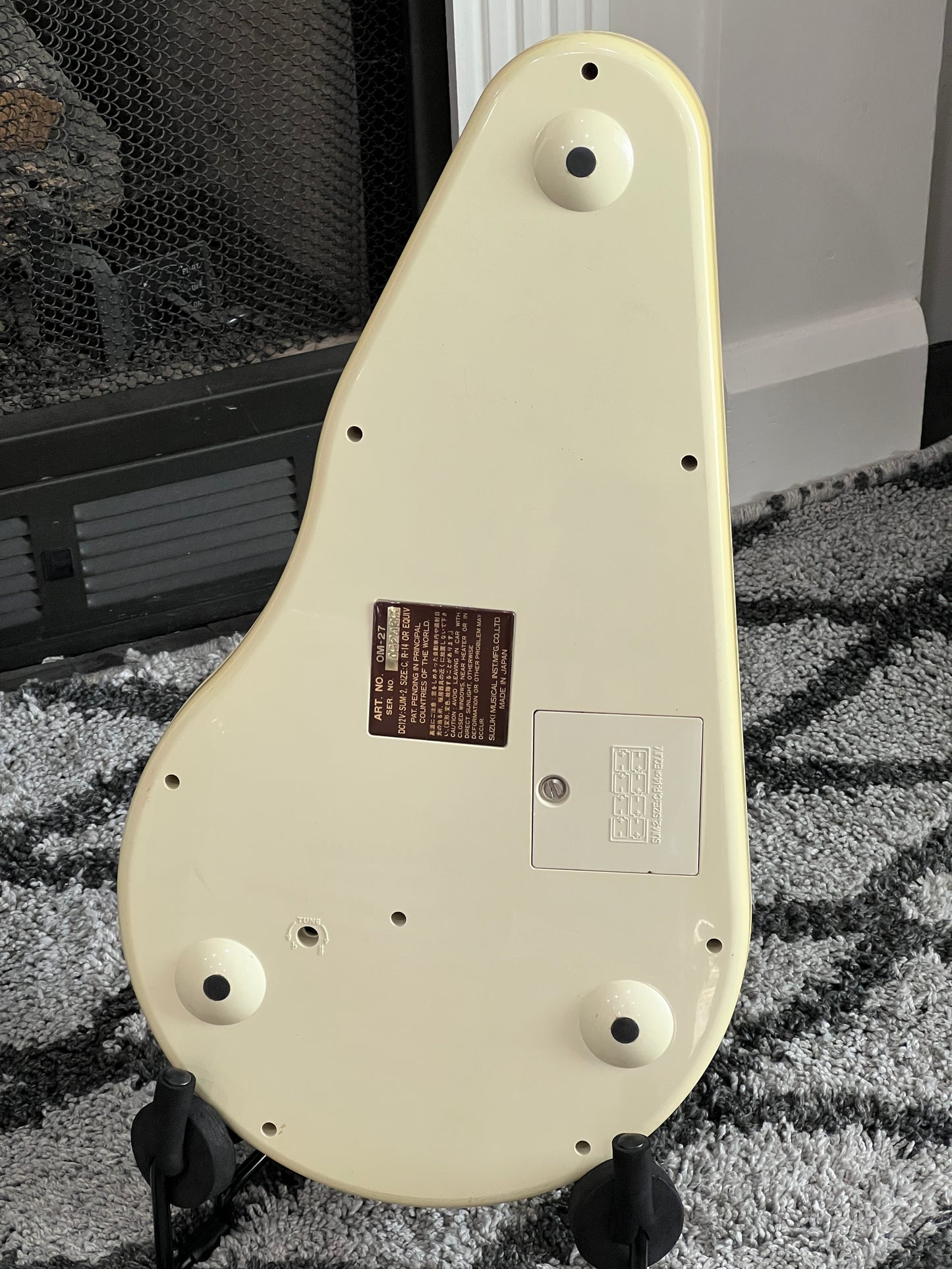 SOLD - Suzuki Omnichord OM-27 - Used