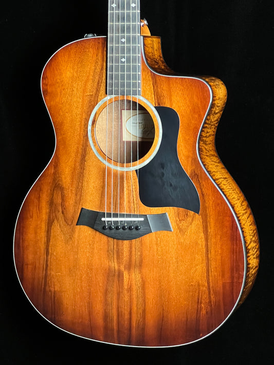 Taylor 224ce-K DLX Solid Koa Top Cutaway Acoustic Guitar with ES2 Pickup - Used