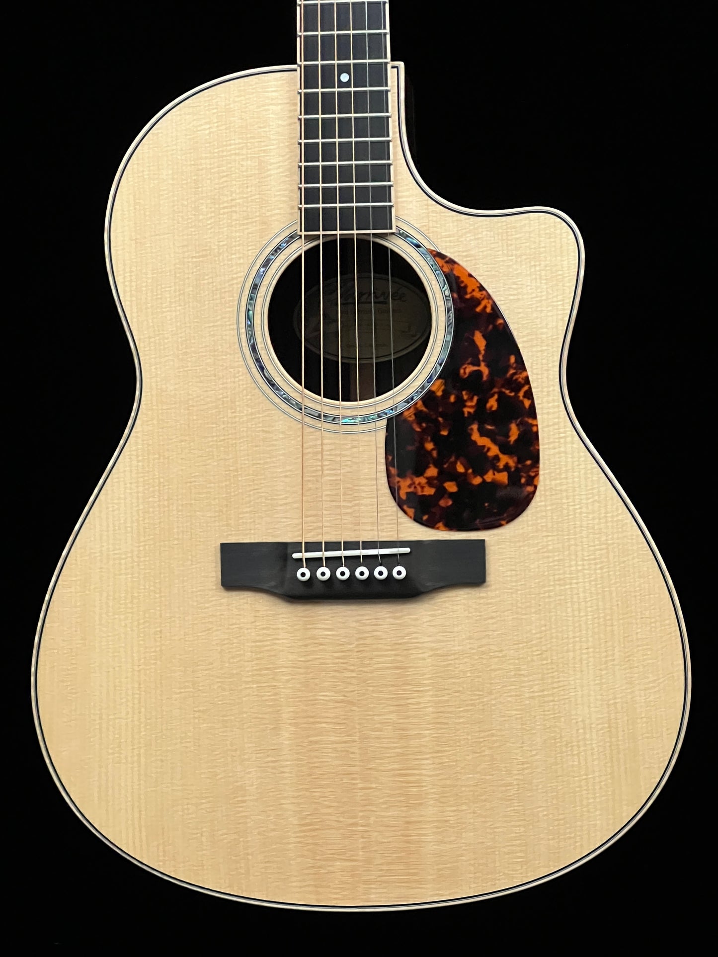 Larrivée LV-09 Sitka Spruce/Indian Rosewood Acoustic Guitar with L.R. Baggs StagePro Anthem
