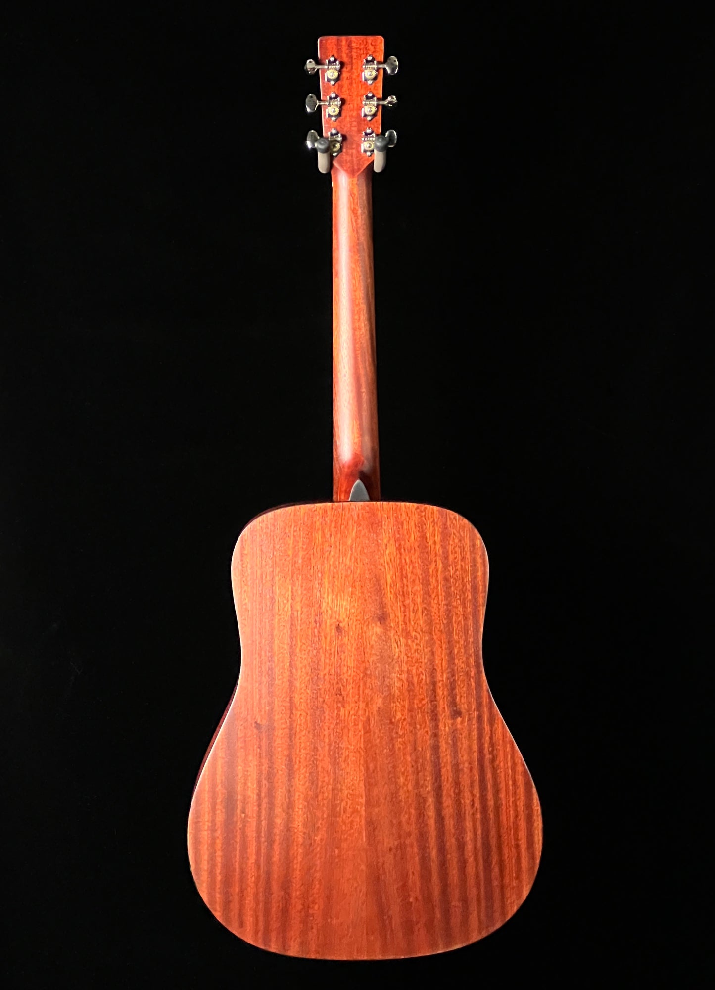 Eastman E2D Cedar and Sapele Dreadnought Acoustic Guitar - New
