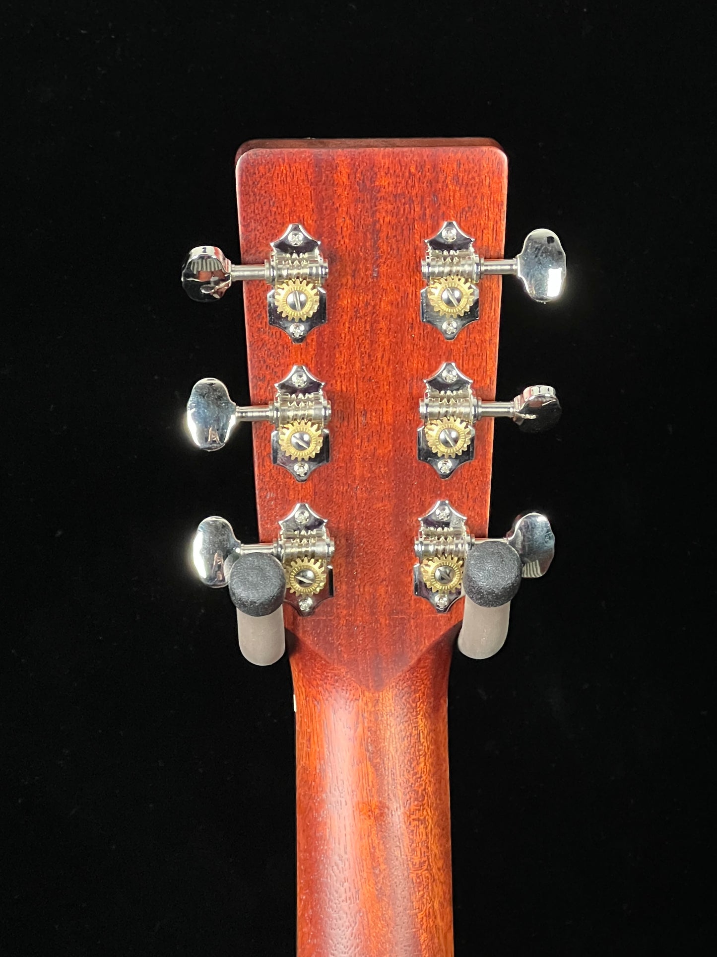 Eastman E2D Cedar and Sapele Dreadnought Acoustic Guitar - New