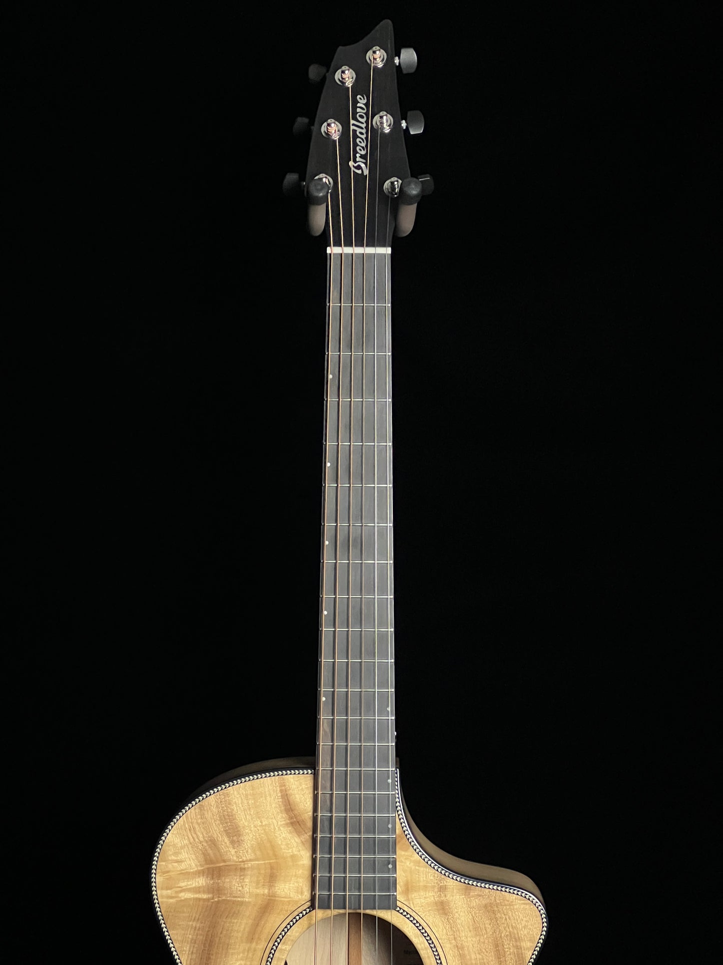 Breedlove Oregon Concert Thinline CE Myrtlewood Acoustic Guitar - New