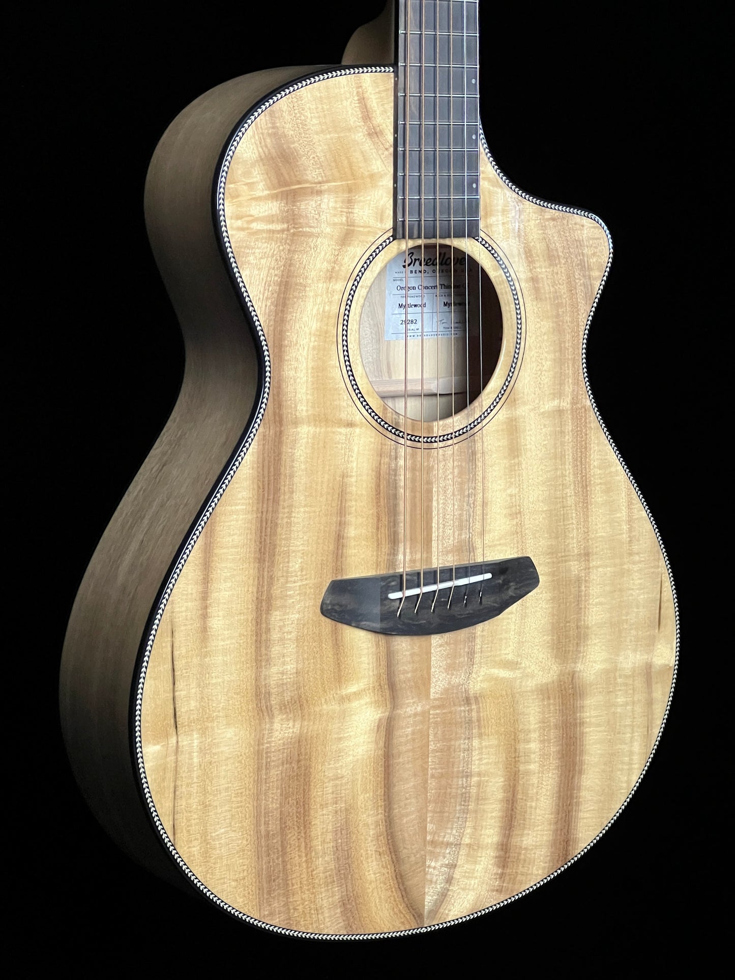 Breedlove Oregon Concert Thinline CE Myrtlewood Acoustic Guitar - New