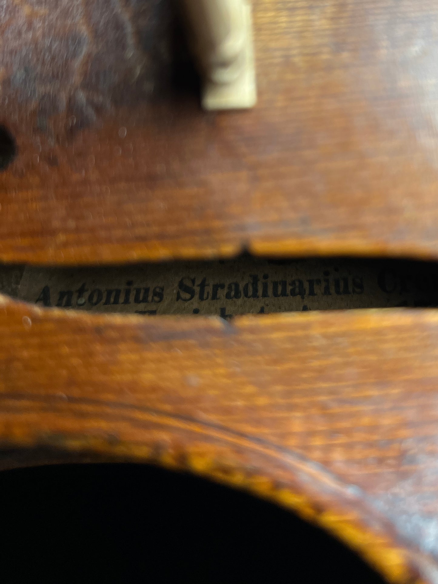 Antonius Stradiuarius Cremonensis Faciebat Anno 17 37 - Used