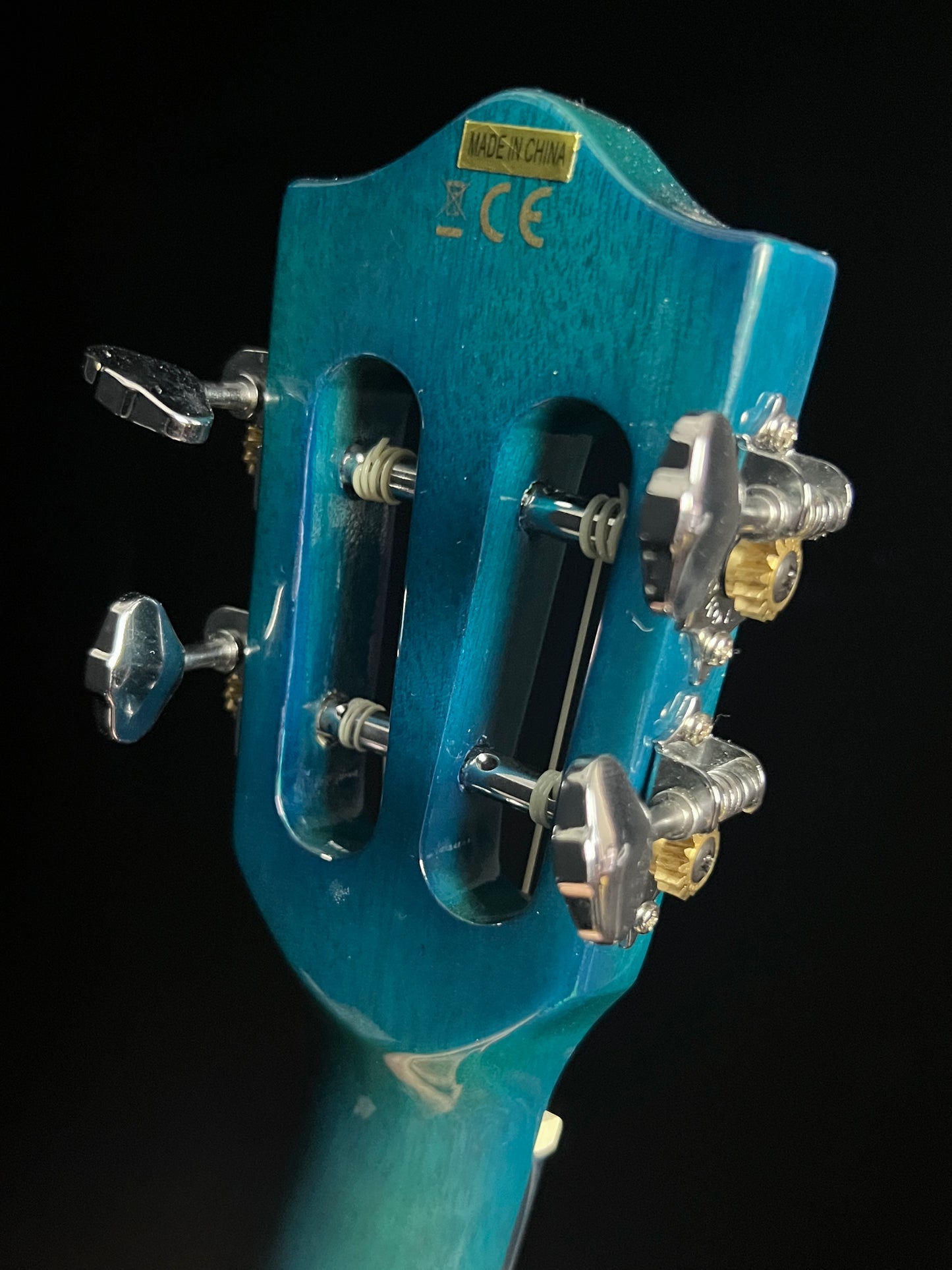 Lanikai Quilted Maple Blue Stain Cutaway Concert Ukulele with Fishman Kula Preamp - New