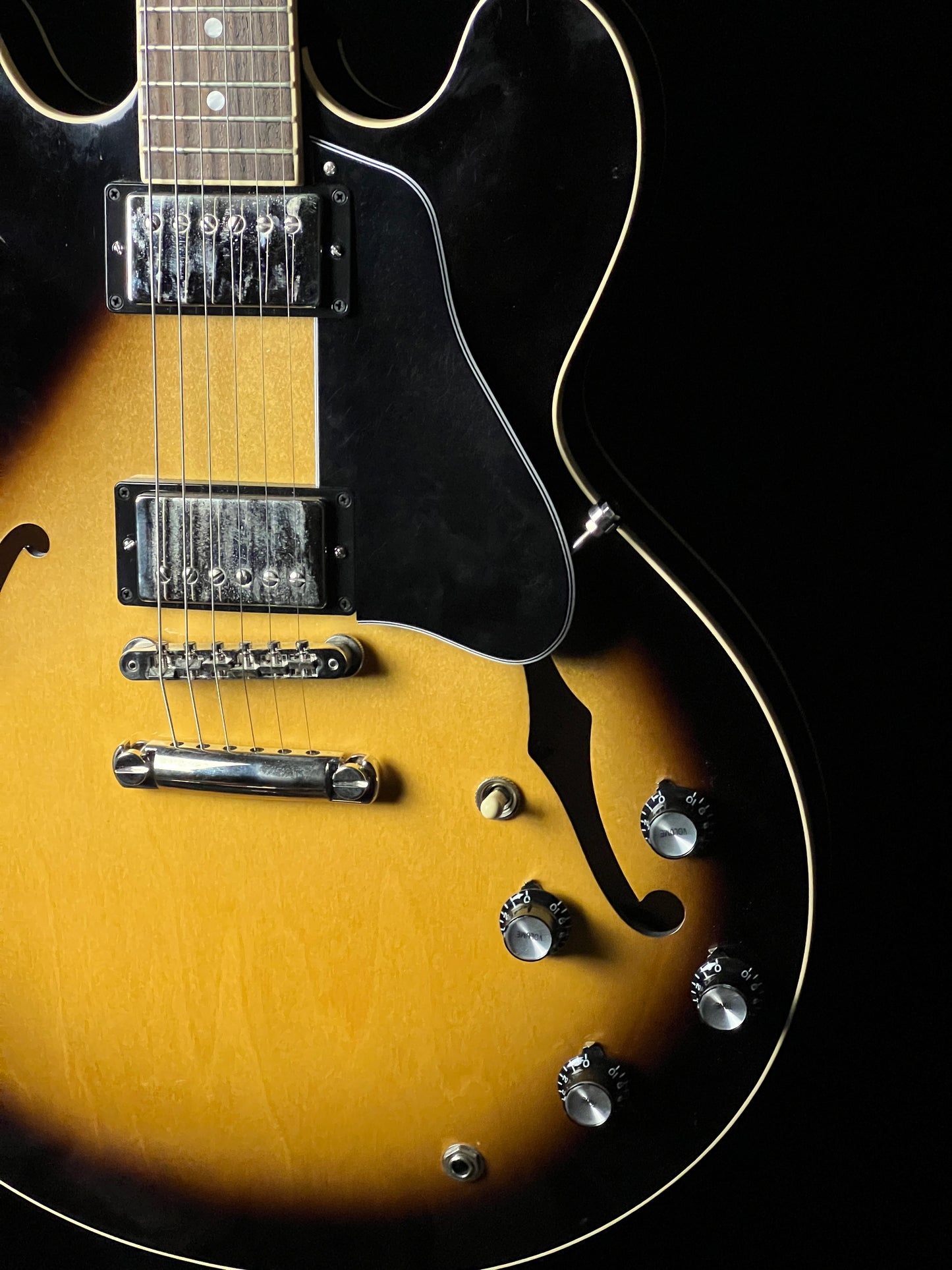 2022 Gibson ES-335 Gloss Semi-Hollowbody Vintage Burst Electric Guitar - Used