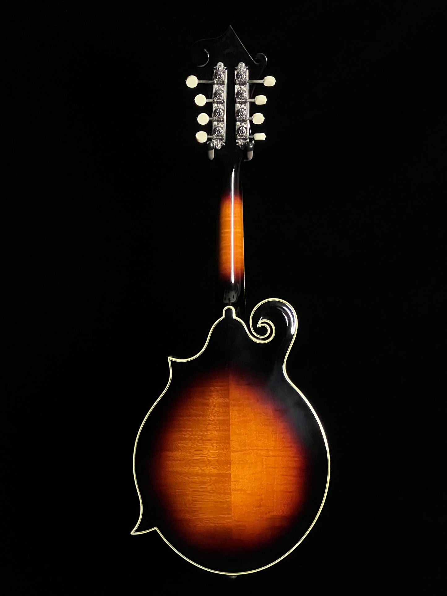 SOLD - The Loar Professional Mandolin F-Style LM-600VS - New
