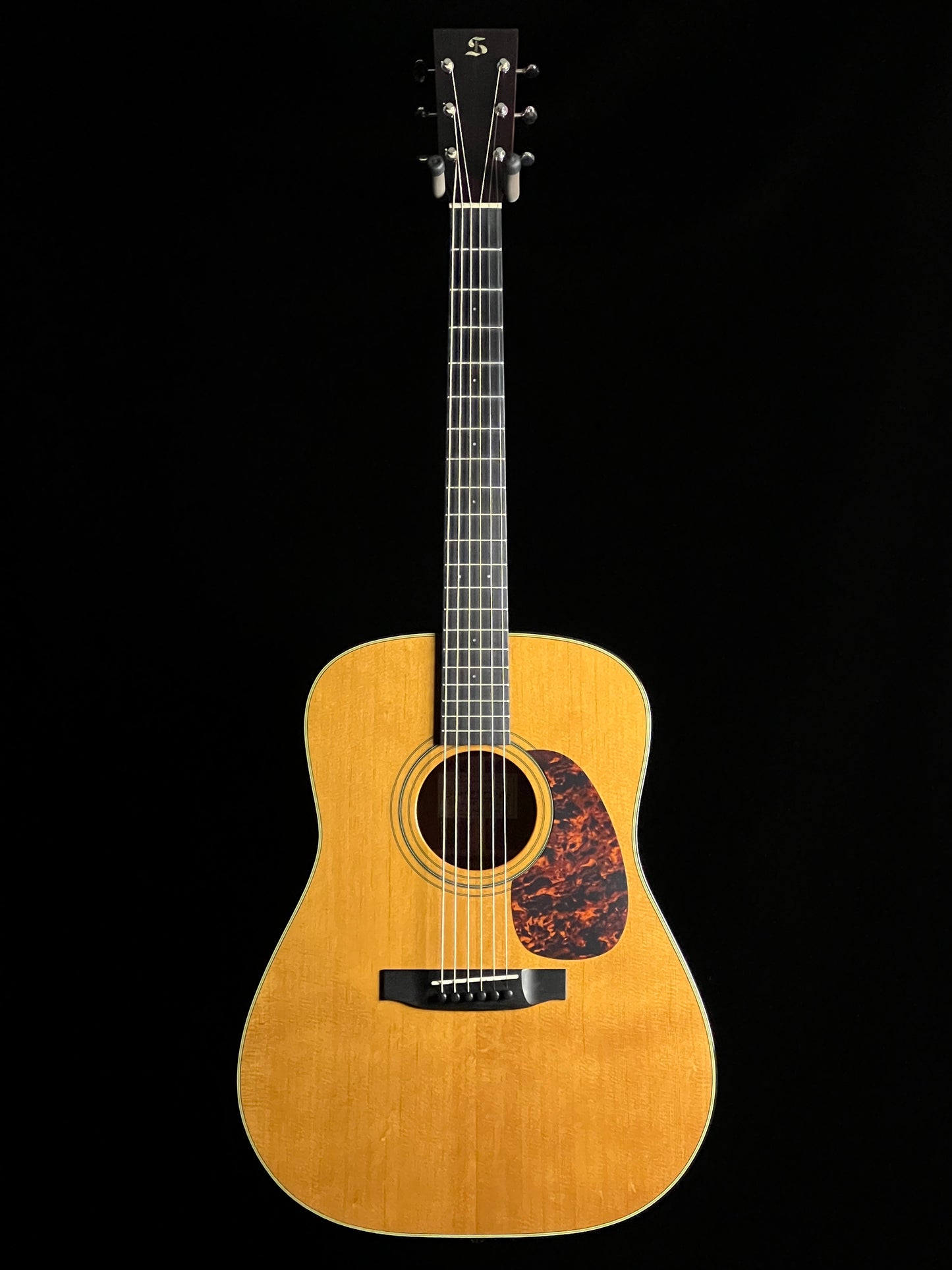 2010 Stonebridge DS22-SM Dreadnought Slope Shoulder Sitka / Mahogany Acoustic Guitar - Used