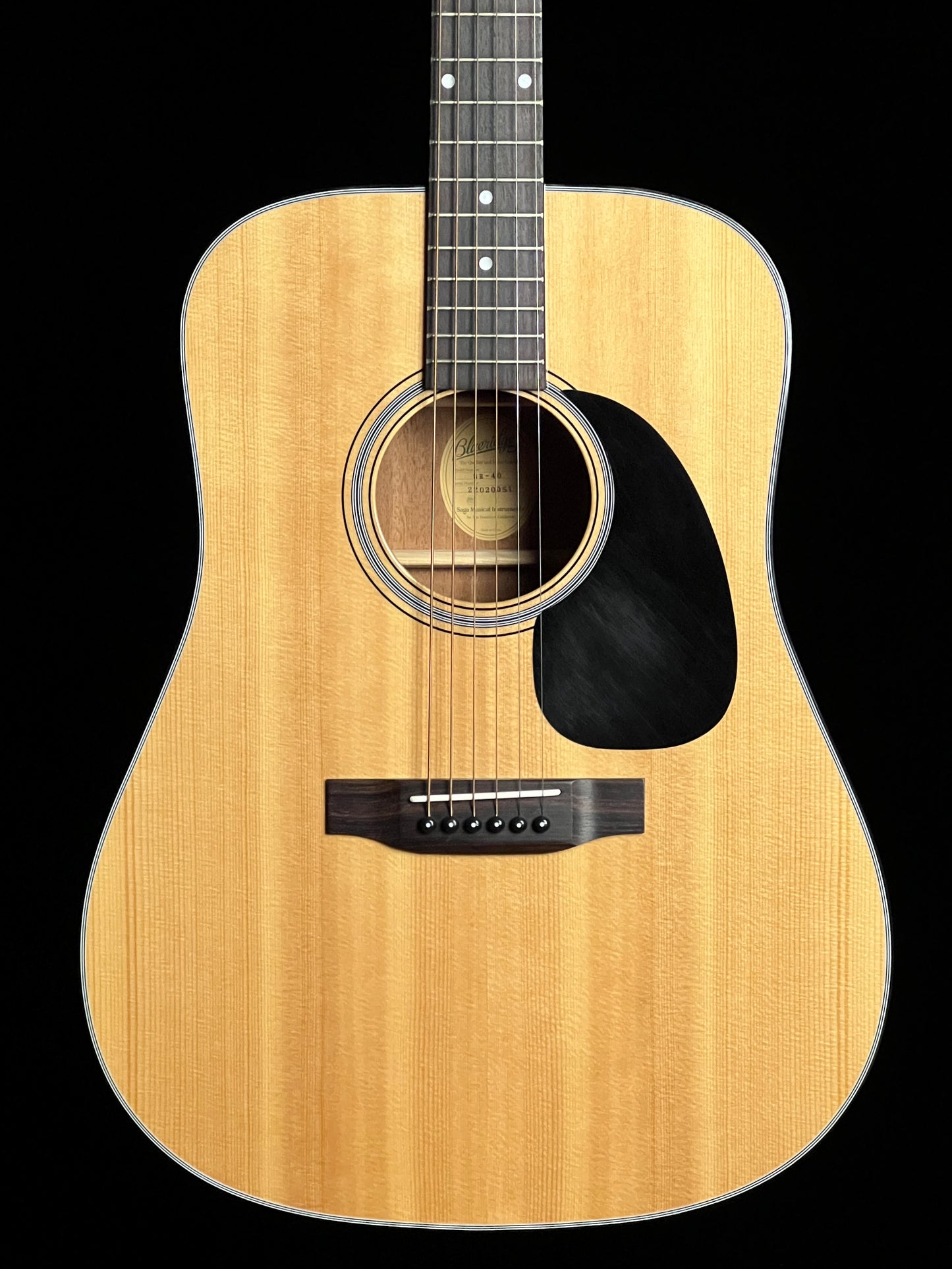 Blueridge BR-40 Contemporary Series Dreadnought Solid Sitka / Mahogany Acoustic Guitar - New