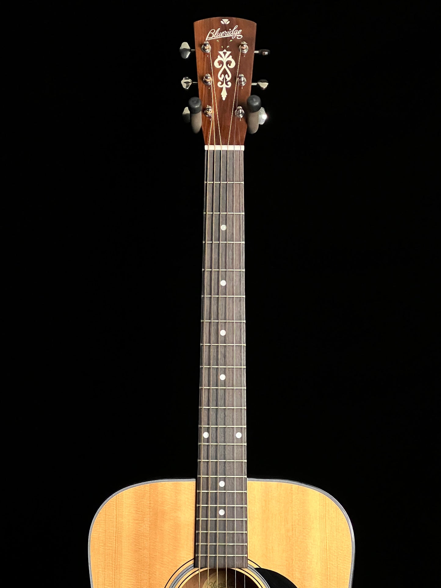 Blueridge BR-40 Contemporary Series Dreadnought Solid Sitka / Mahogany Acoustic Guitar - New