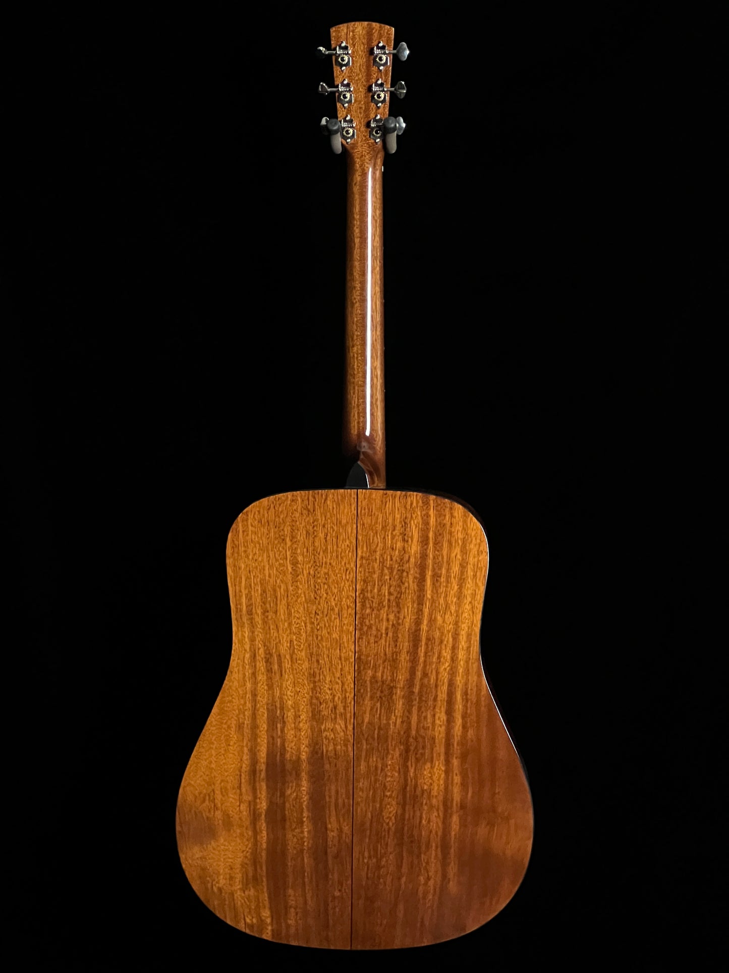Blueridge BR-40 Contemporary Series Dreadnought Solid Sitka / Mahogany Acoustic Guitar - New