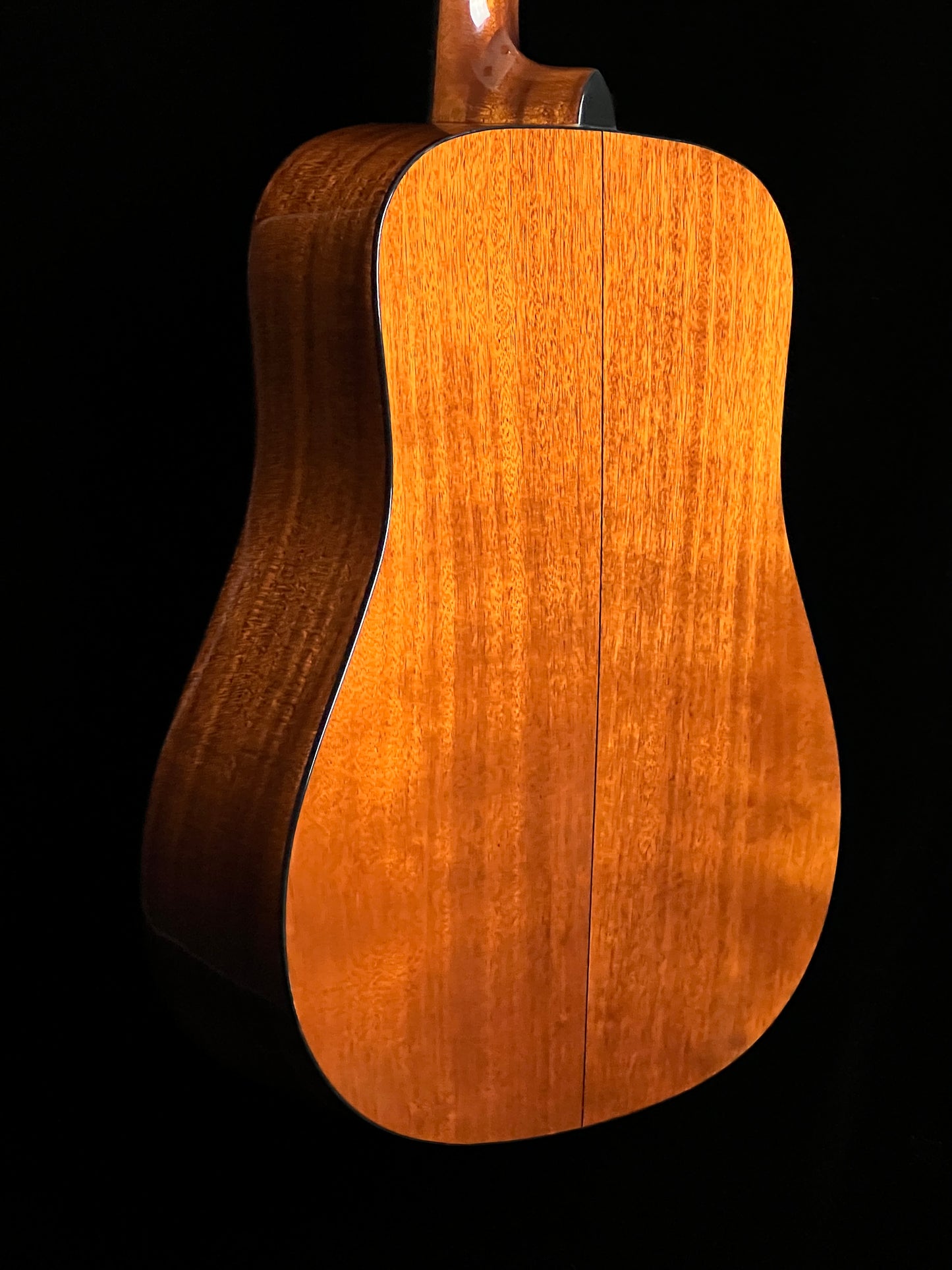 Blueridge BR-40 Contemporary Series Dreadnought Solid Sitka / Mahogany Acoustic Guitar - New