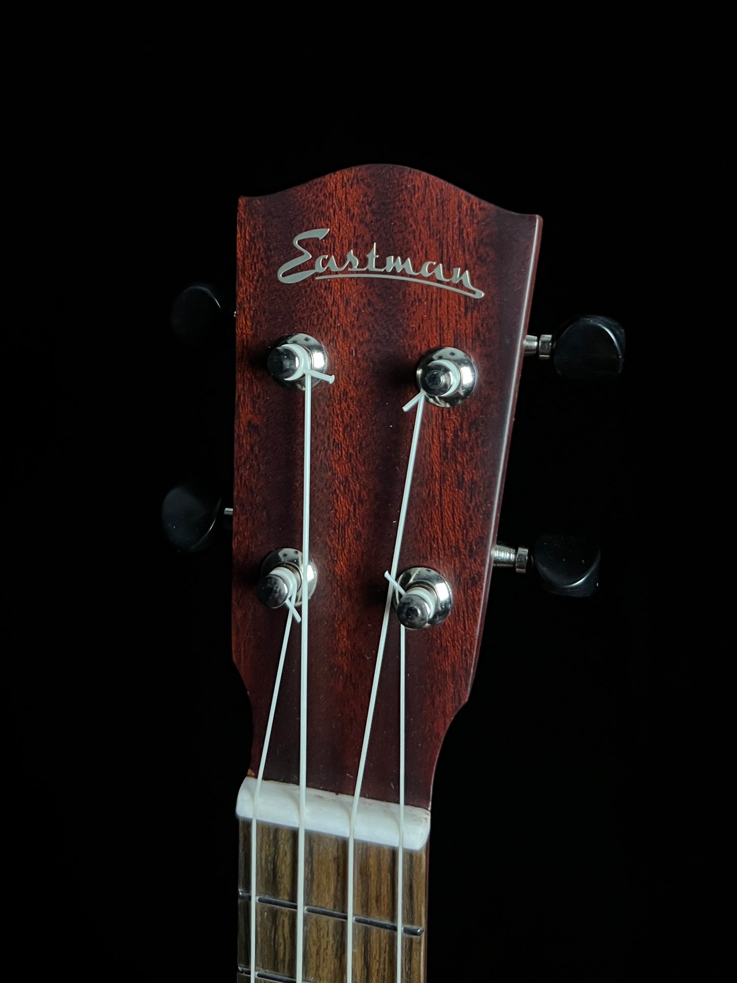 Eastman EU1-S Soprano Mahogany Ukulele - New