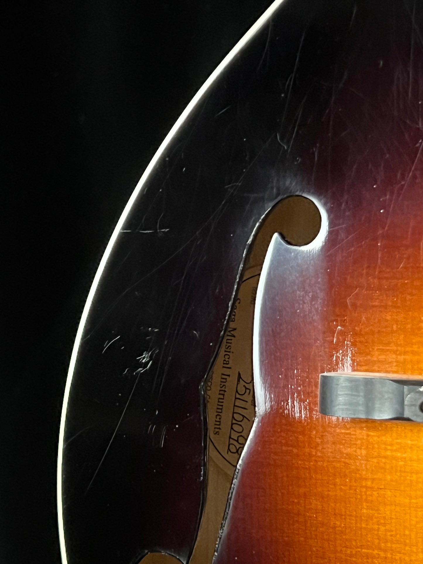 SOLD - Kentucky KM-250 Deluxe A-Style Mandolin German Spruce/Alpine Maple - New