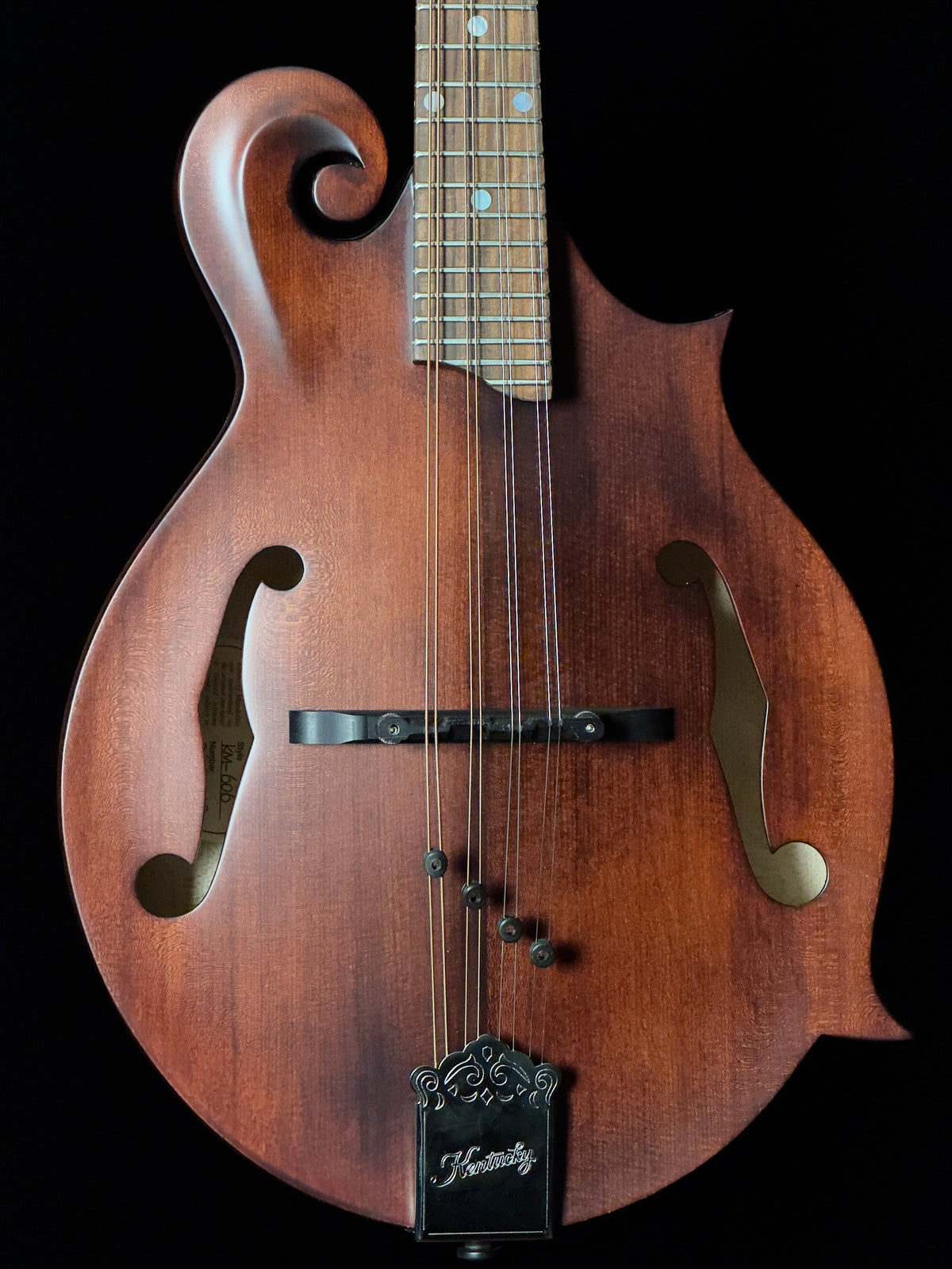 Kentucky KM-606 Solid Carved Spruce/Solid Maple F-Style Mandolin  - New