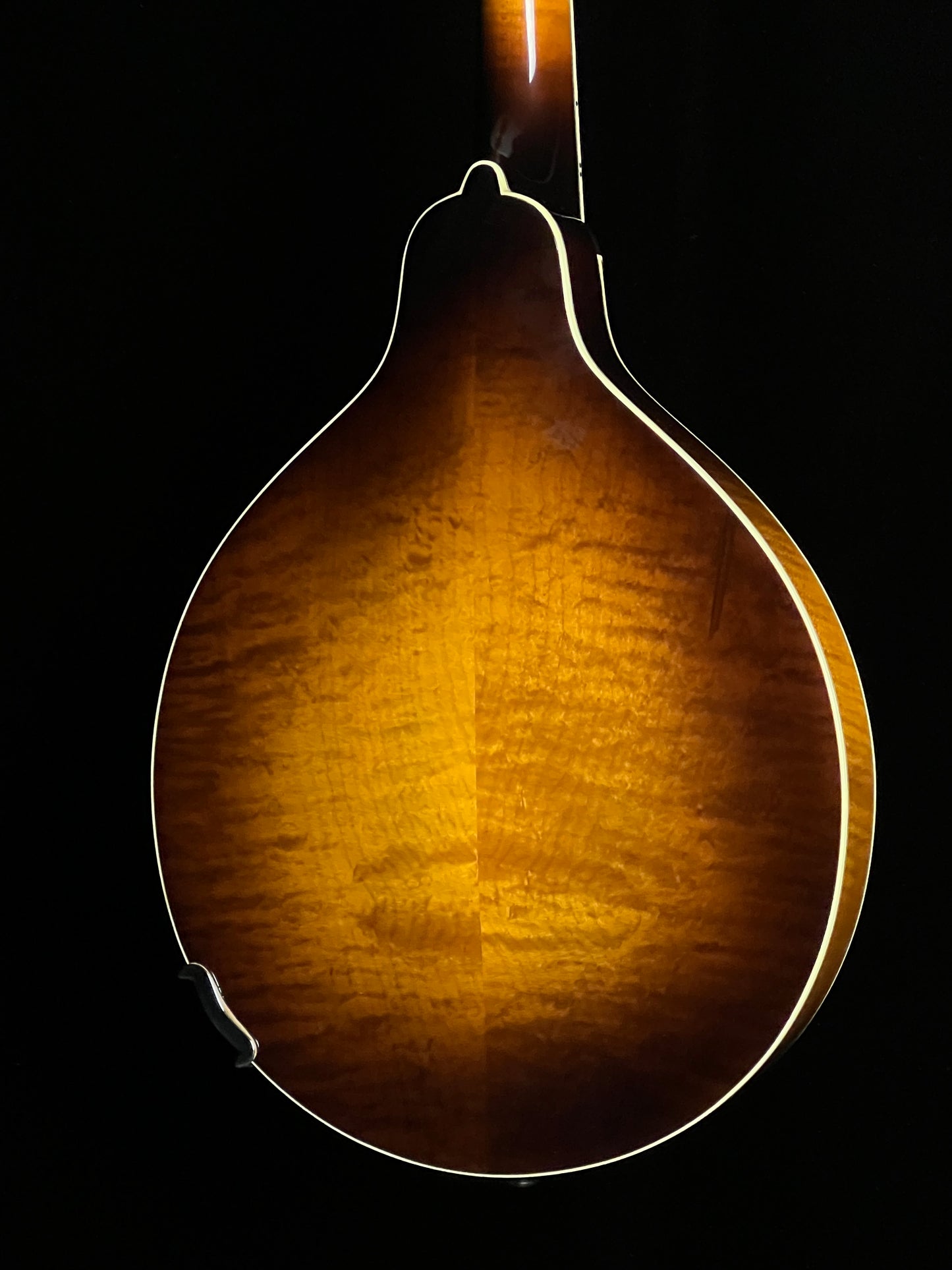 SOLD - Kentucky KM-950 A-Style Mandolin with Pickup Spruce/Maple - Used