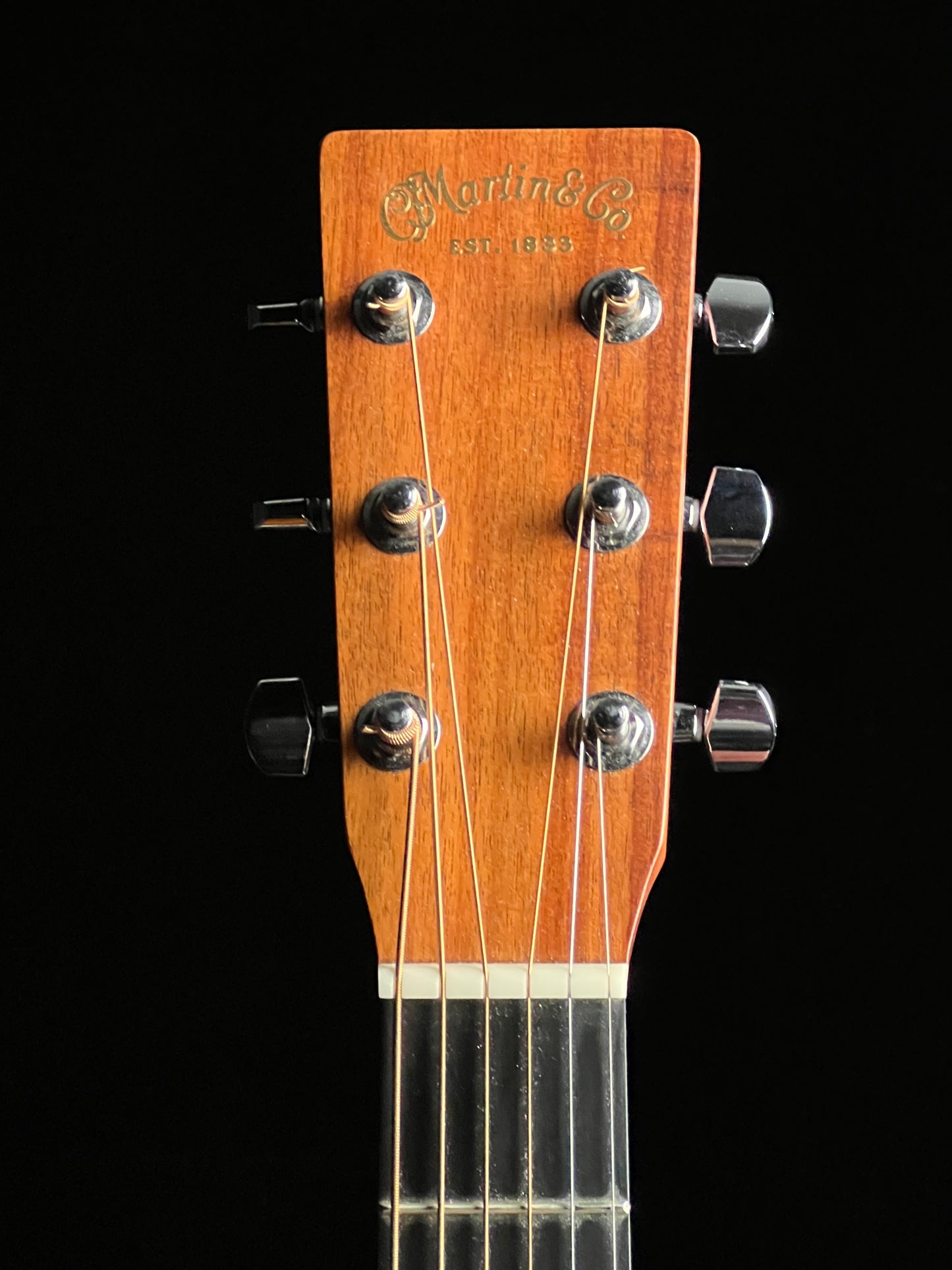 Martin D-16GT Dreadnought Spruce / Mahogany Acoustic Guitar - Consignment