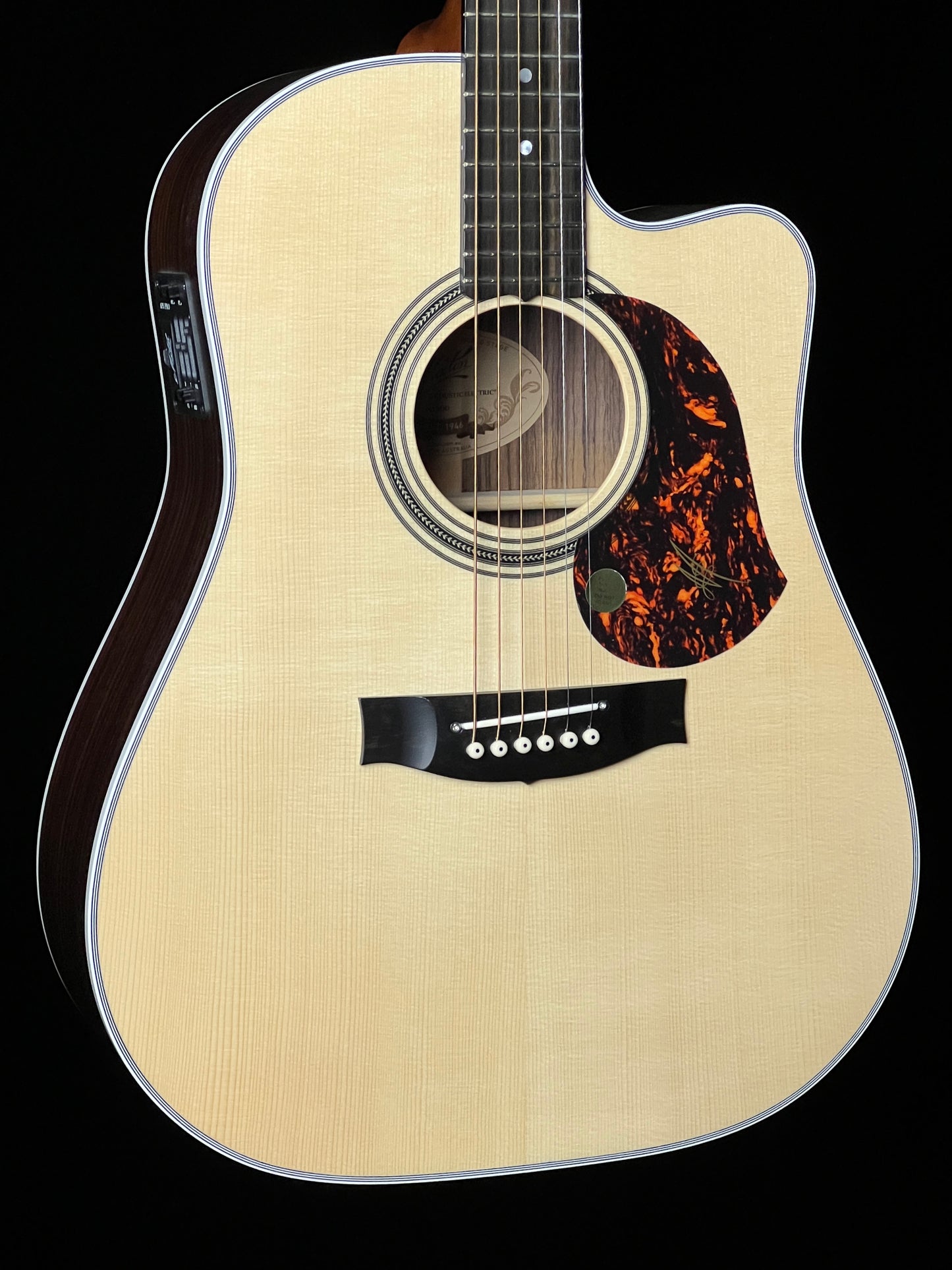 Maton ER90C Acoustic Electric Dreadnought Cutaway Spruce/ Indian Rosewood Acoustic Guitar - Used