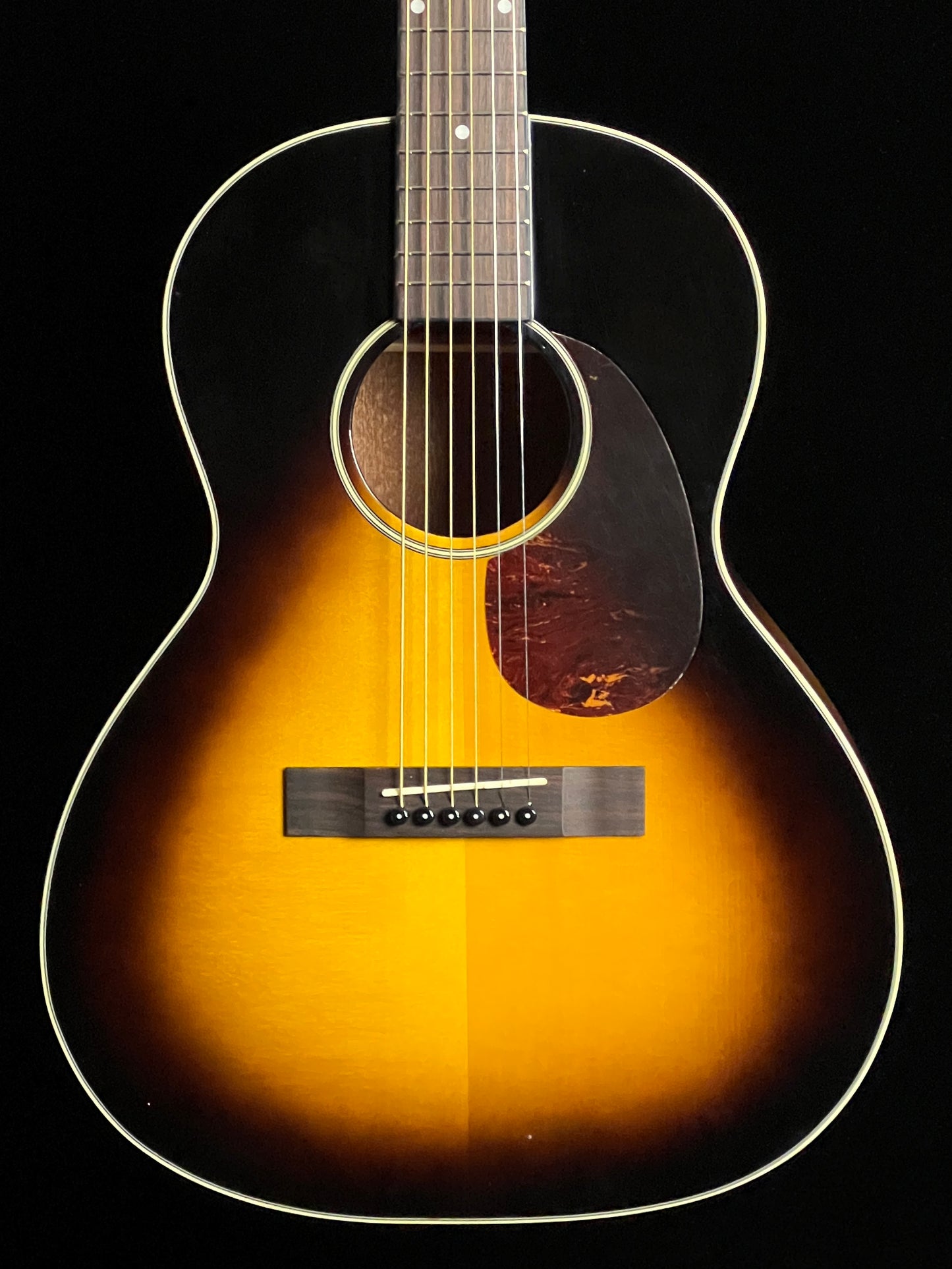 Morgan Monroe M-OO-TBV Acoustic Guitar Sunburst - Used