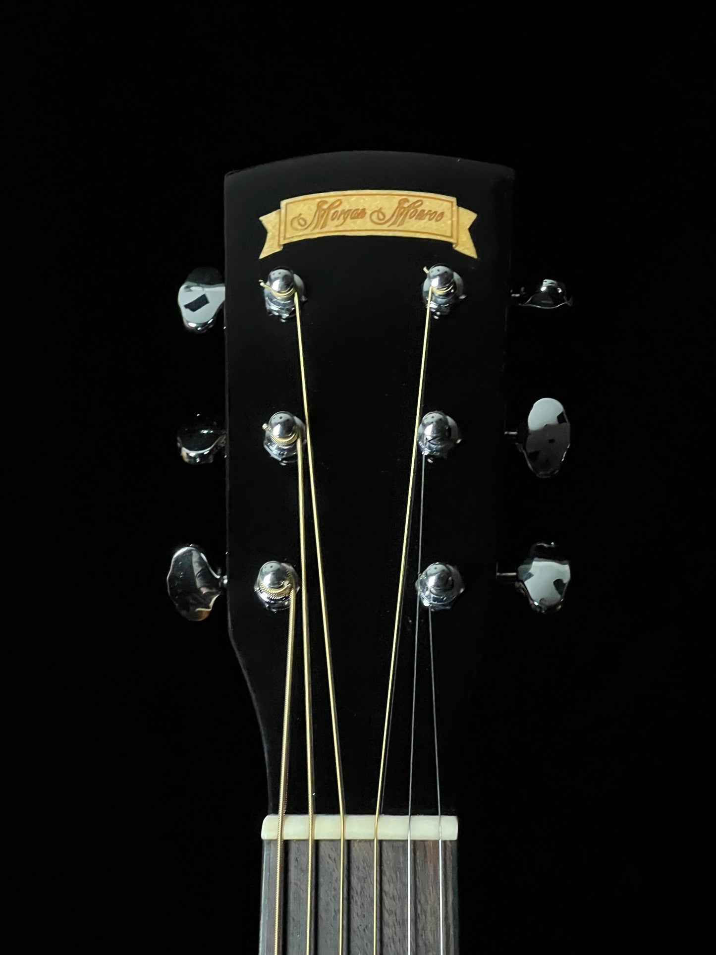 Morgan Monroe M-OO-TBV Acoustic Guitar Sunburst - Used