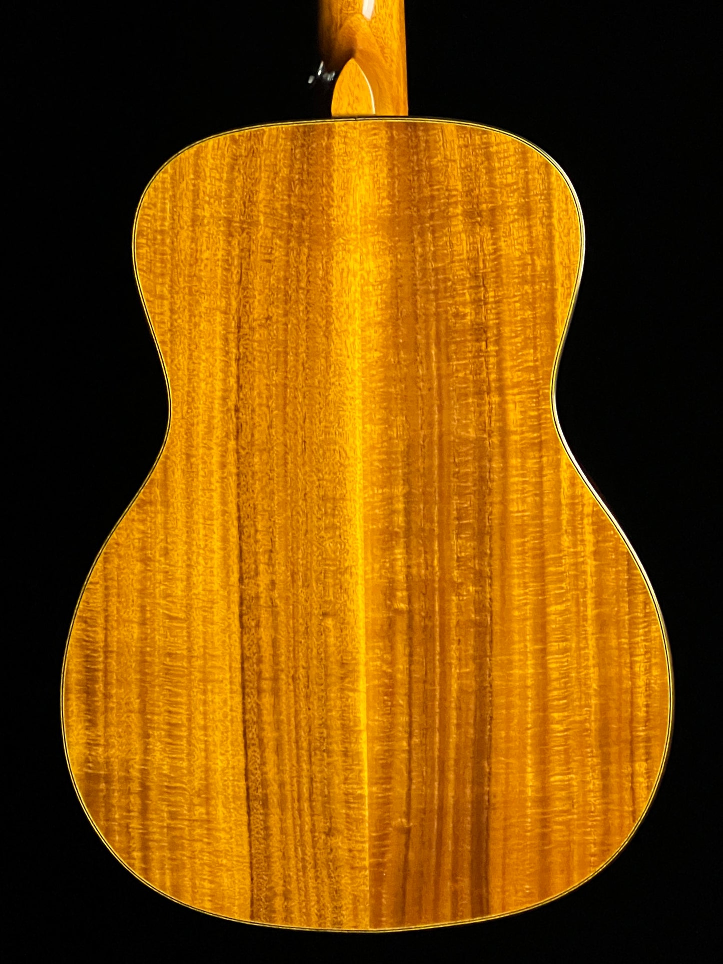 Ohana BKT-250G Bari-Tenor Solid Spruce / Acacia Tenor Scale Baritone Body Ukulele with Mi-Si Pickup - Used