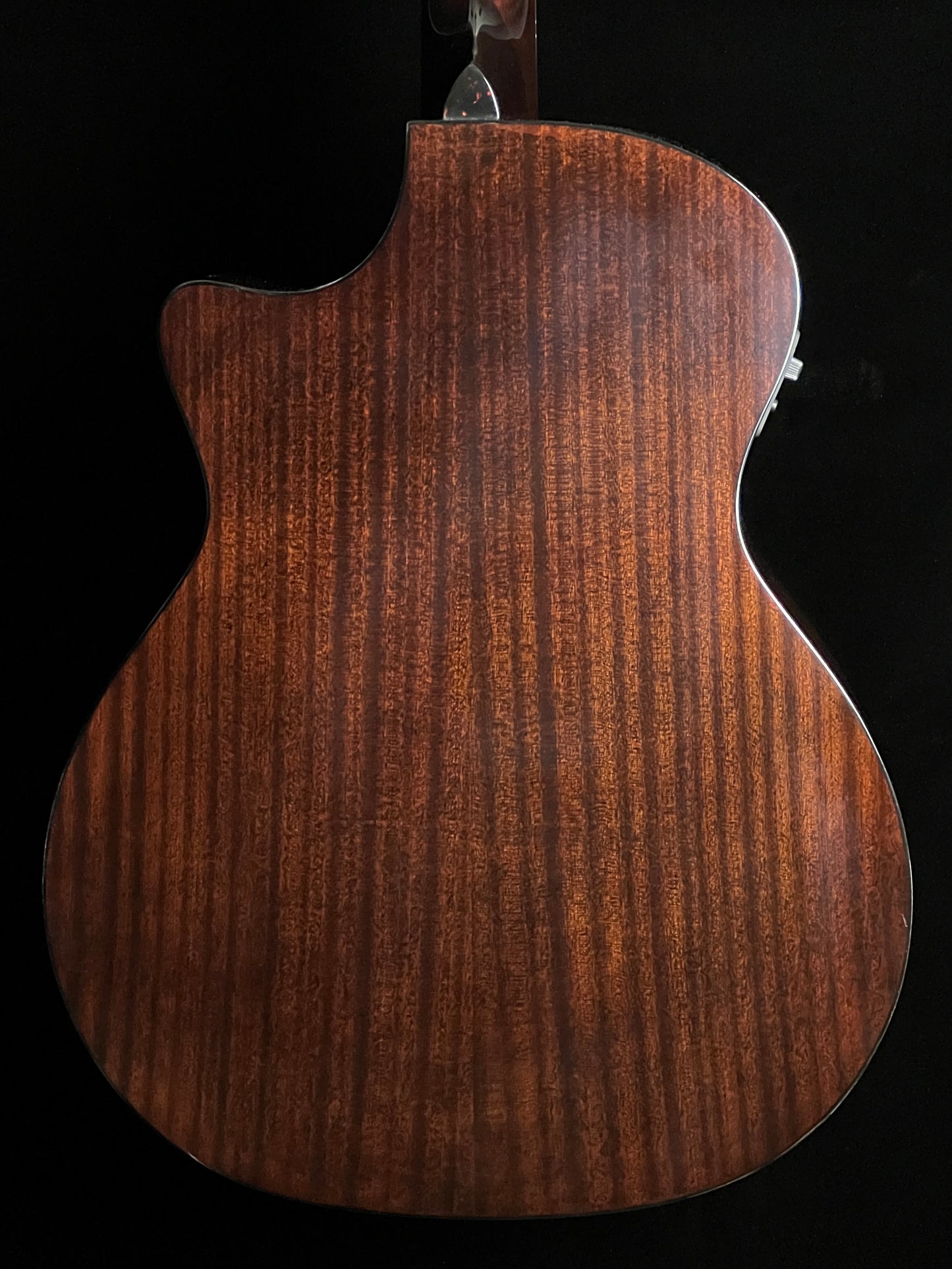 Recording King RGA-G6-CFE5 G6 Grand Auditorium Cutaway with Fishman EQ Solid Spruce / Mahogany Acoustic Guitar - New