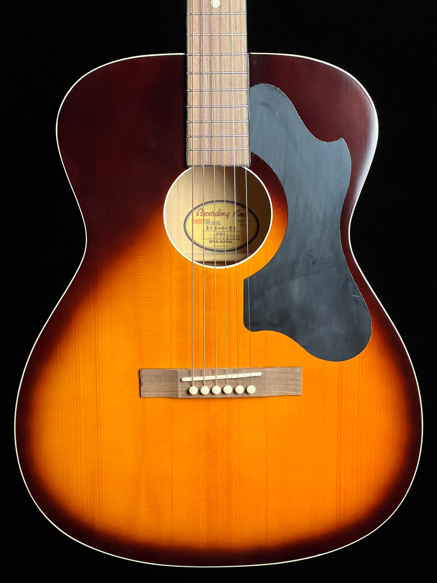 SOLD - Recording King Dirty 30s Series 9 000 Solid Sitka Spruce Tobacco Sunburst Acoustic Guitar ROS-9 - New