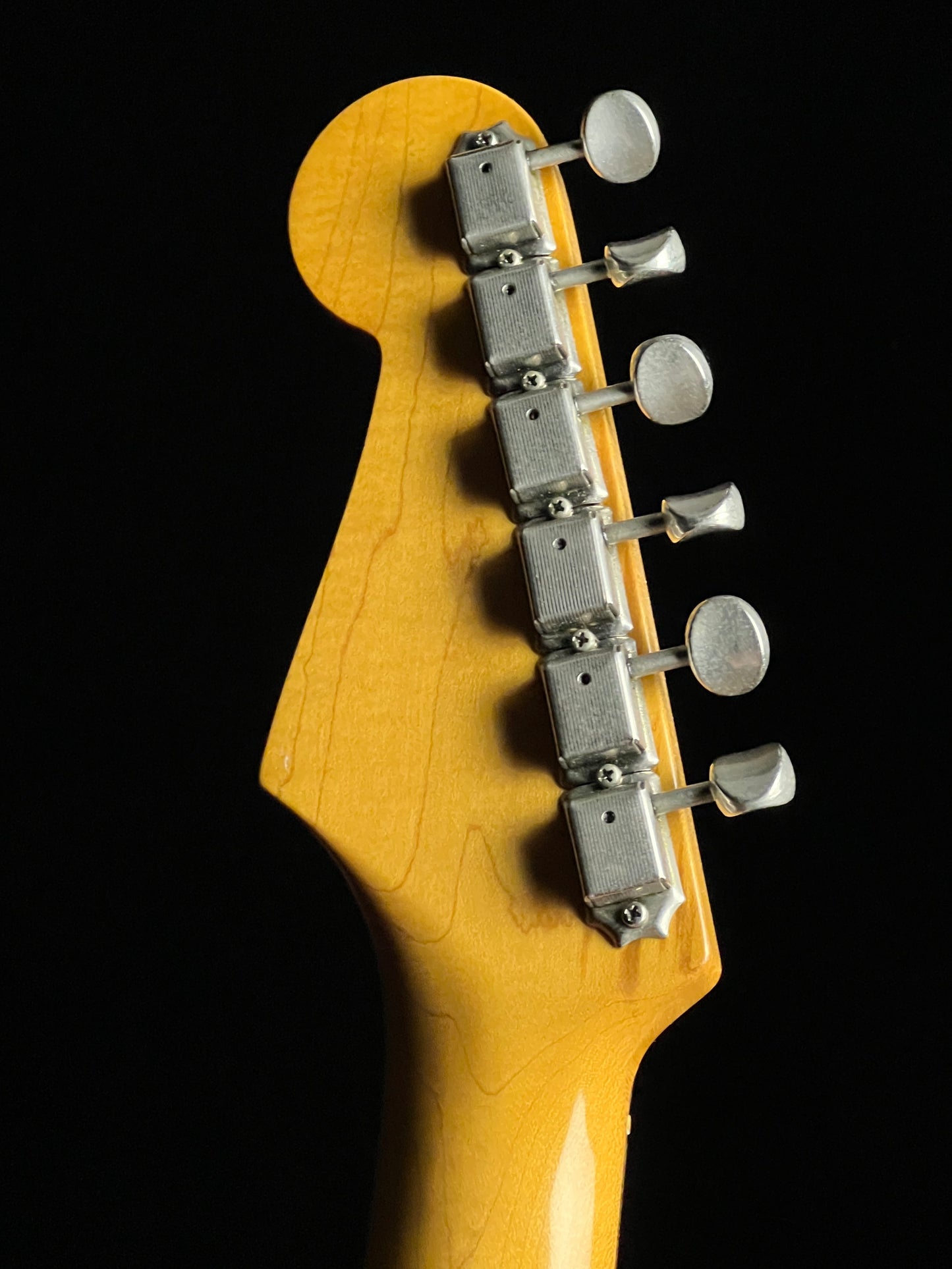 Vintage Fender Stratocaster Sunburst Electric Guitar - Used